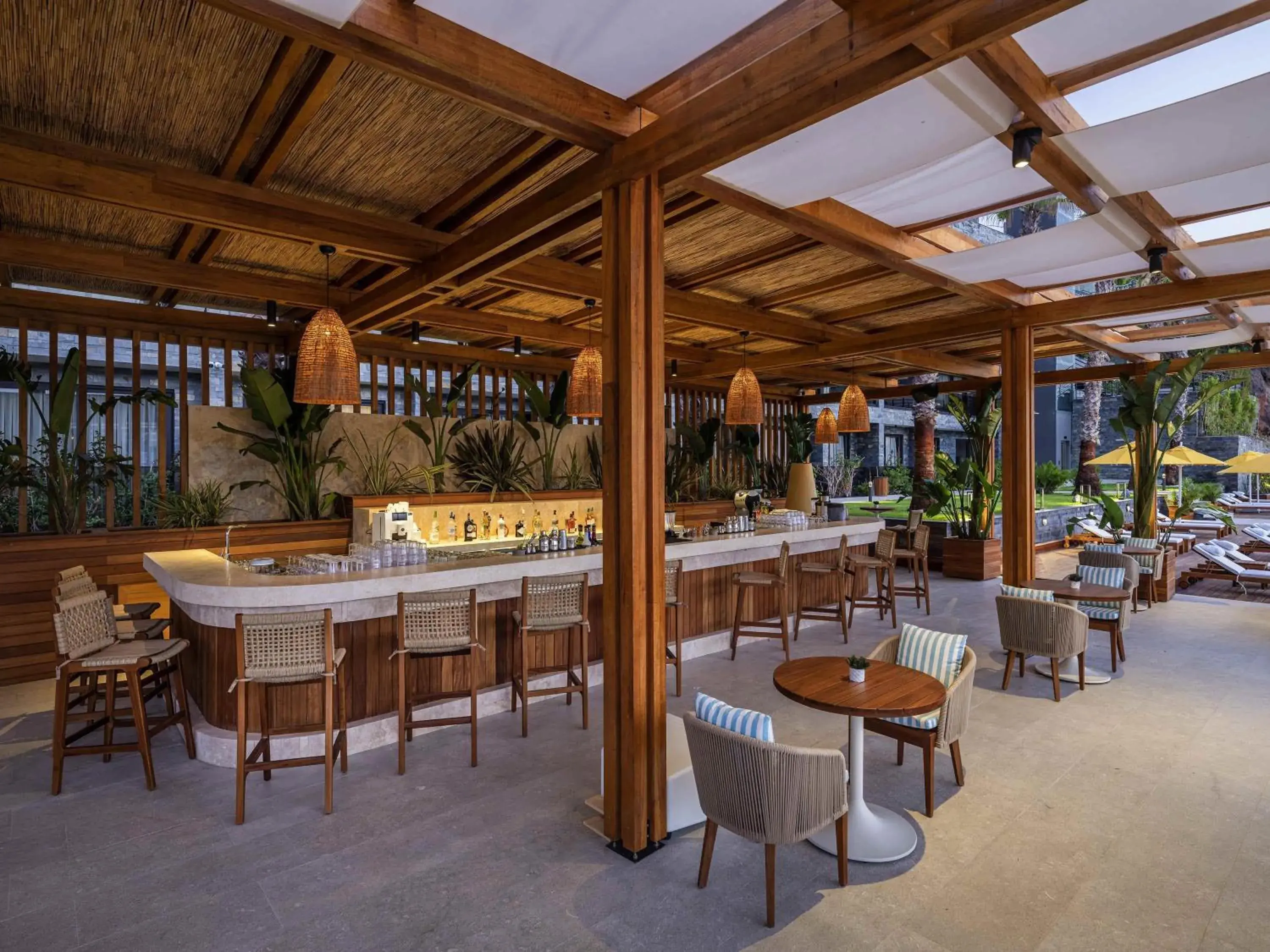 Lounge or bar in The Bodrum Hotel Yalıkavak - MGallery Collection Lounge or bar in The Bodrum Hotel Yalıkavak - MGallery Collection