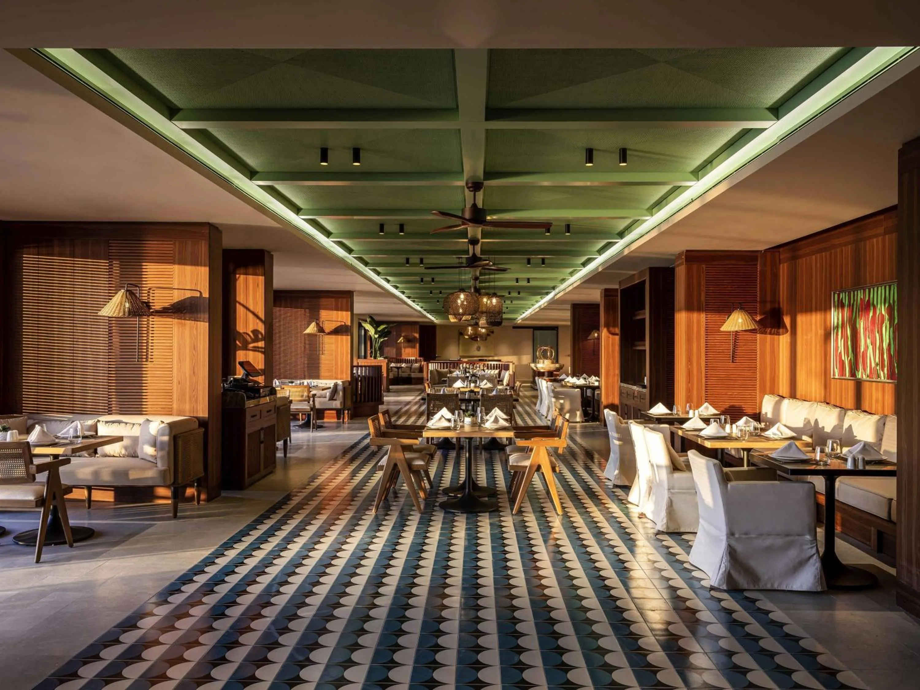 Restaurant/places to eat in The Bodrum Hotel Yalıkavak - MGallery Collection