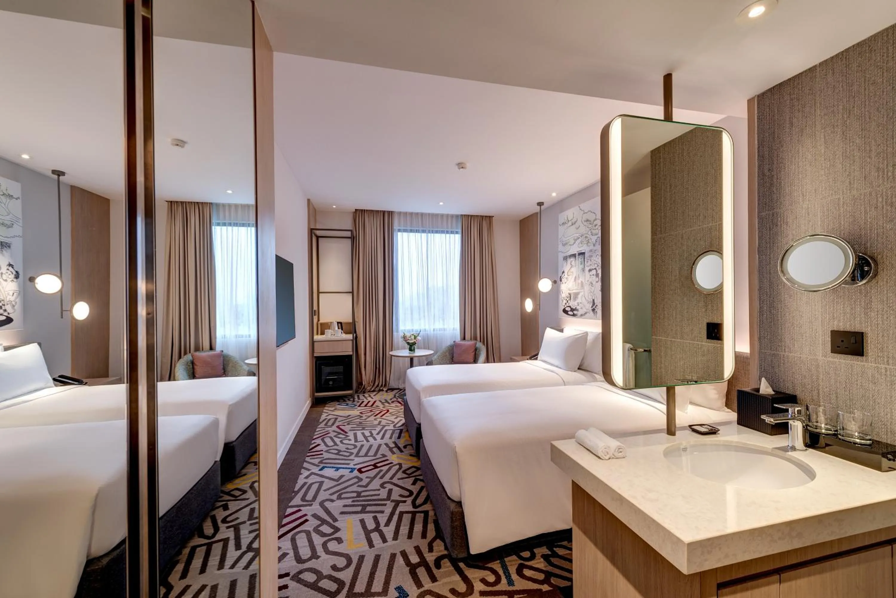 Photo of the whole room, Bed in Mercure Kuala Lumpur Glenmarie