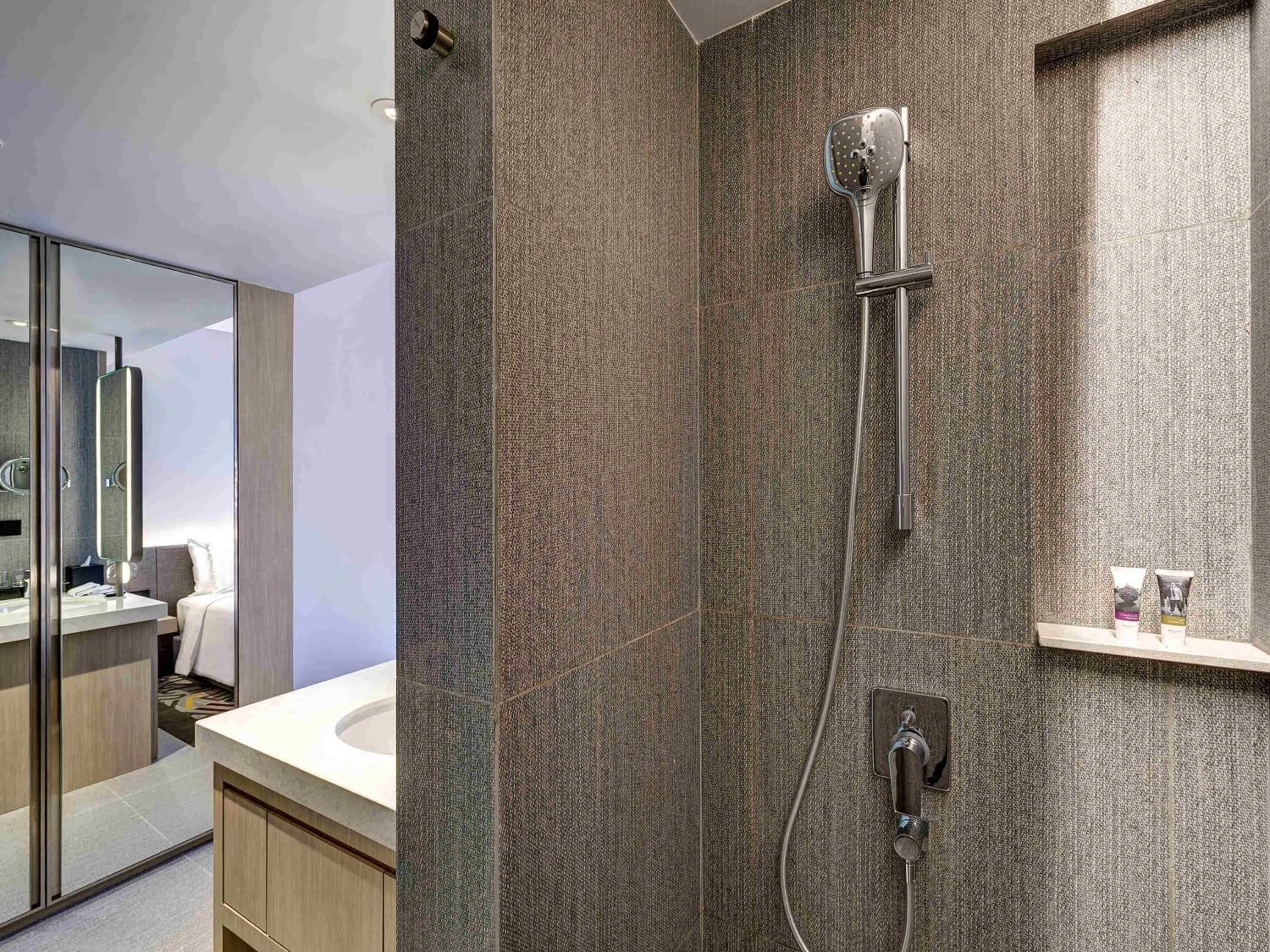 Bedroom in Mercure Kuala Lumpur Glenmarie