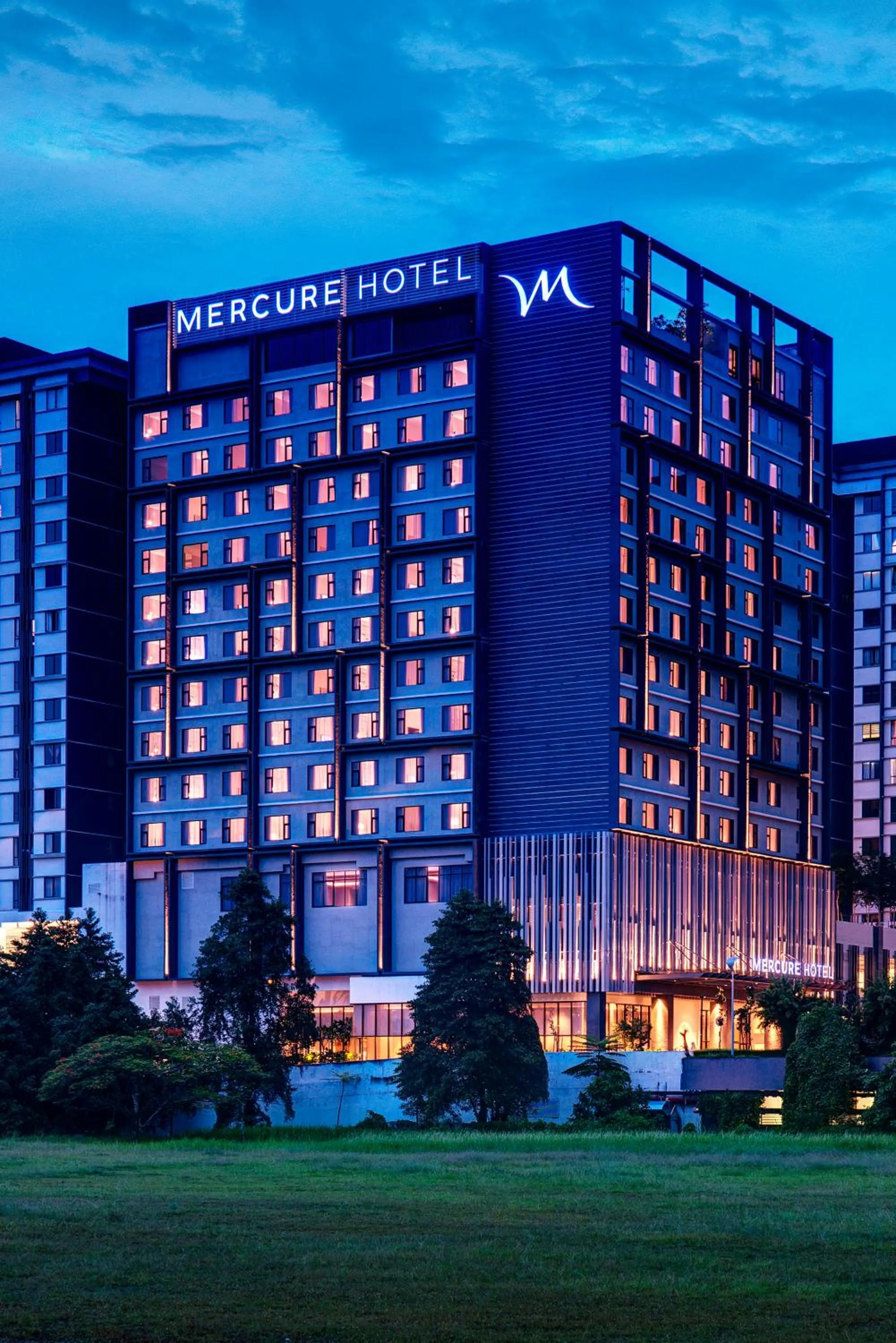 Facade/entrance in Mercure Kuala Lumpur Glenmarie