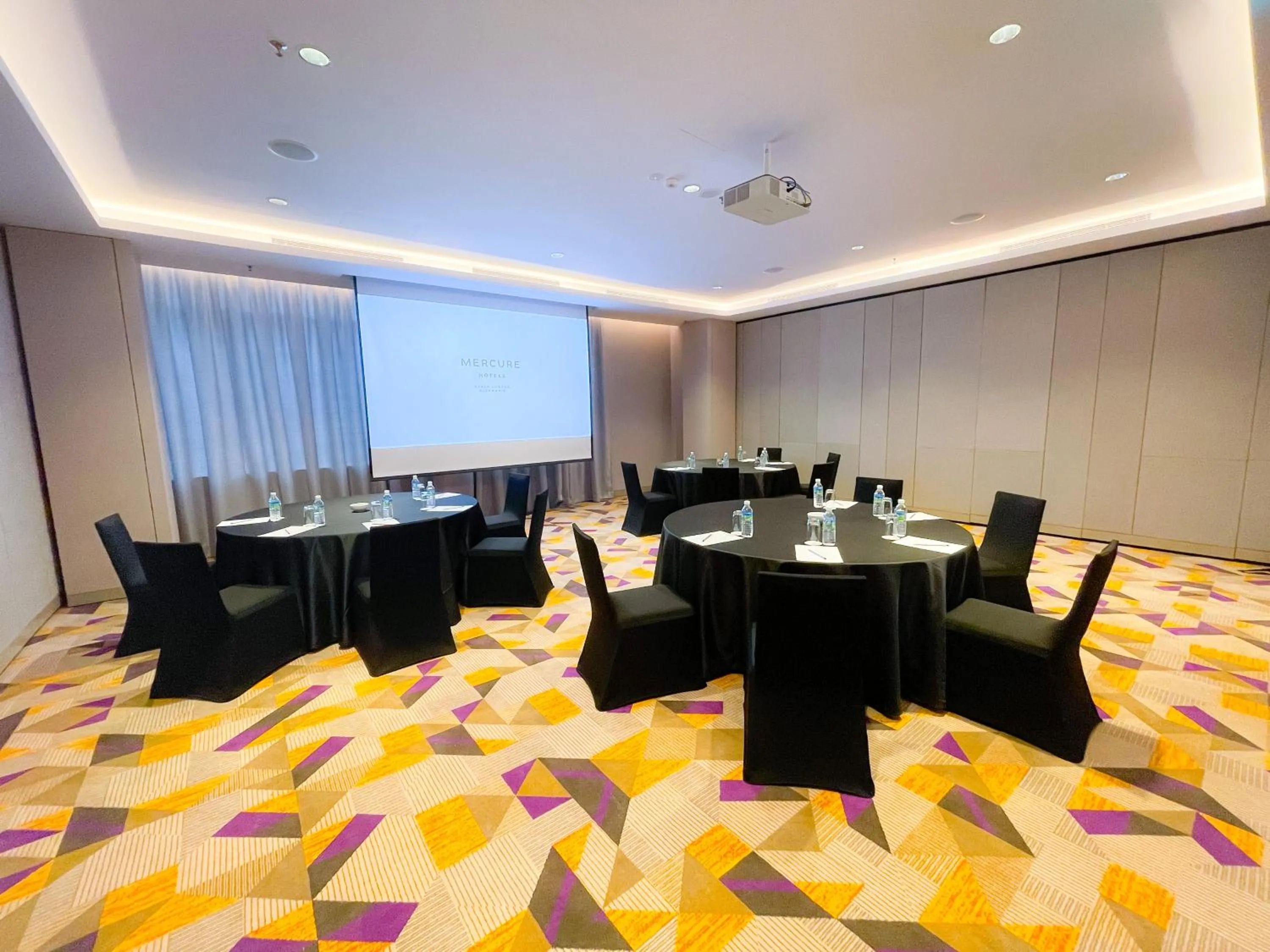 Meeting/conference room in Mercure Kuala Lumpur Glenmarie