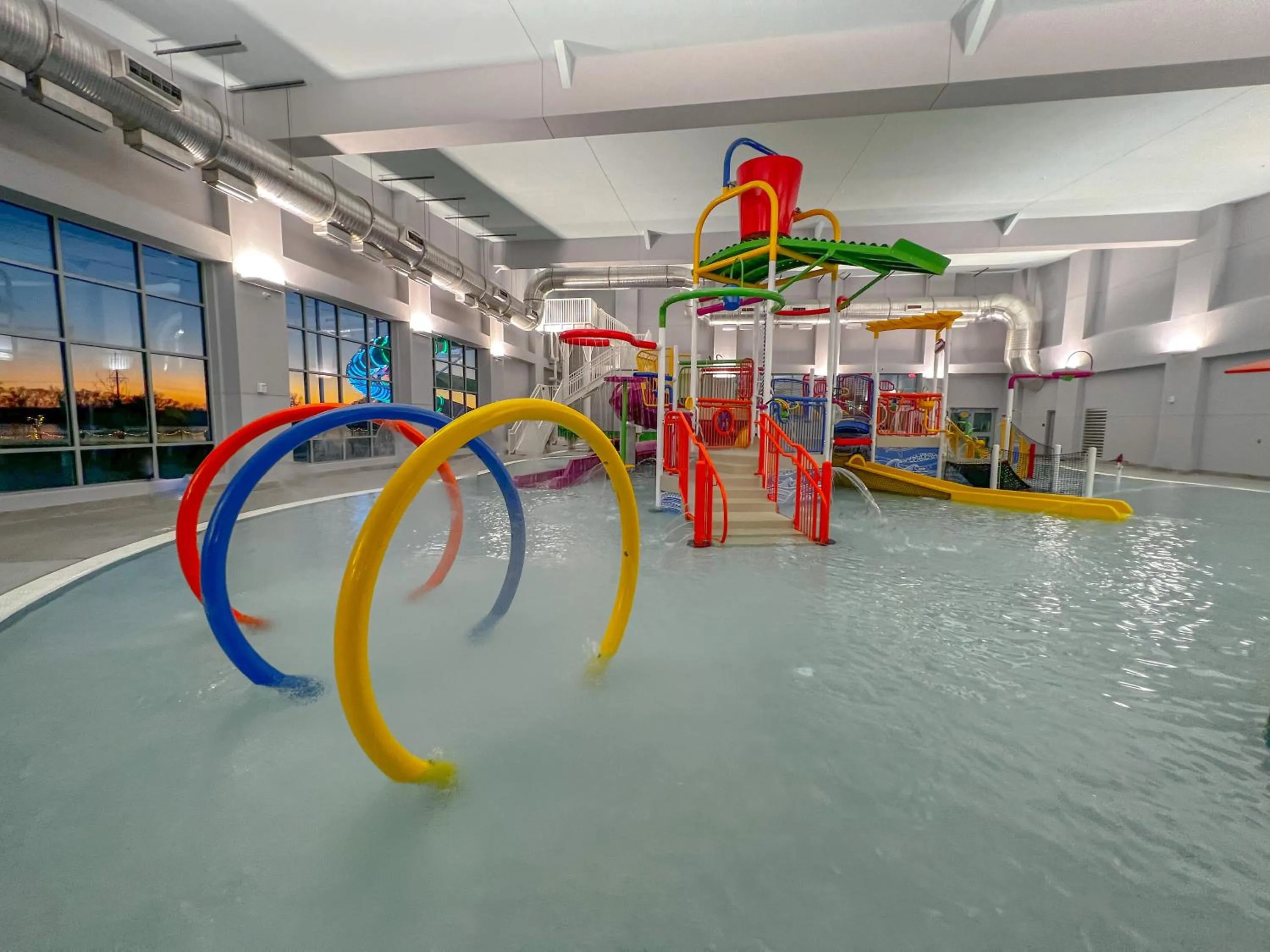 Children play ground in Crowne Plaza - Kearney by IHG