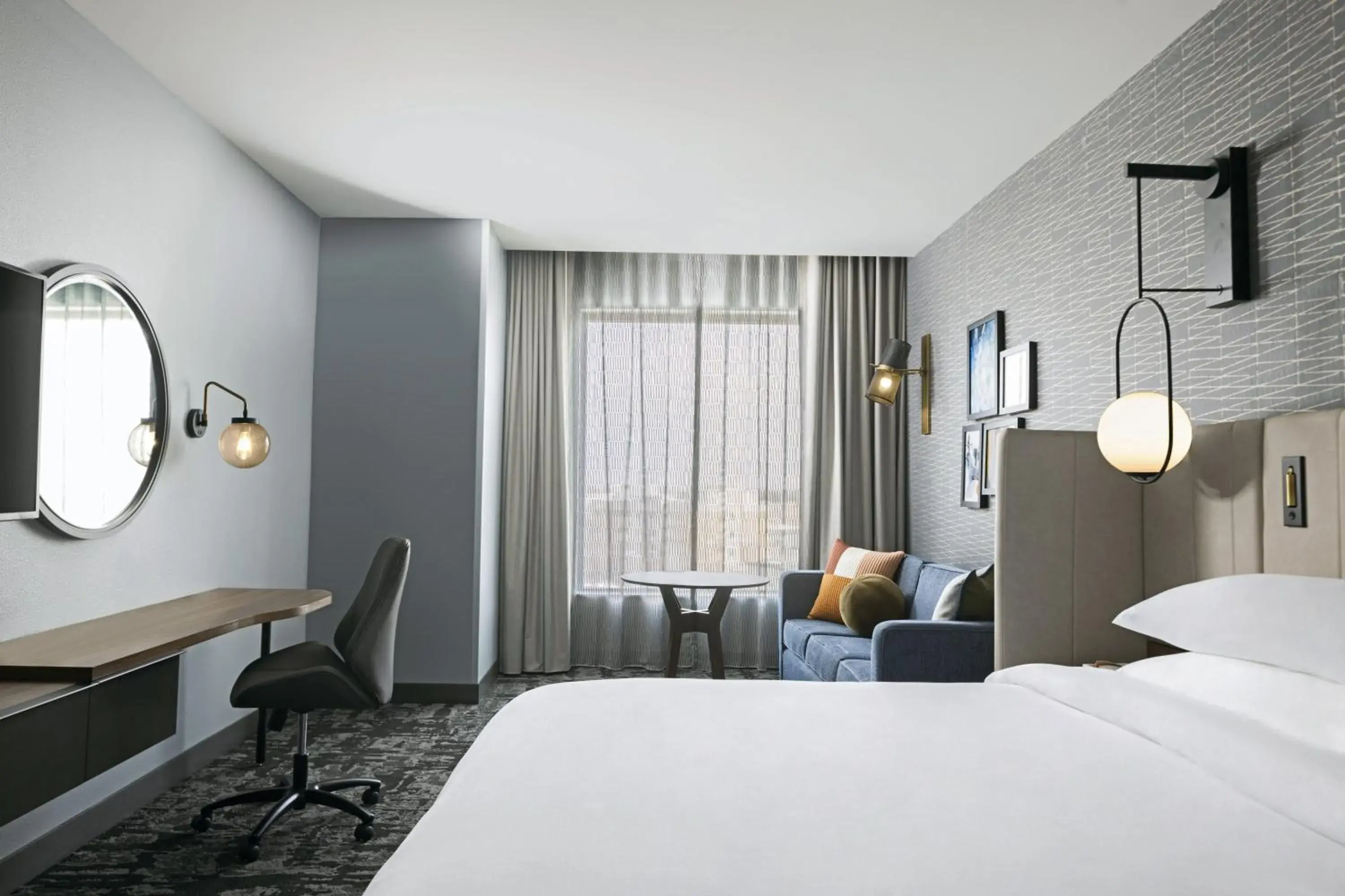 Bed in Crowne Plaza - Kearney by IHG Bed in Crowne Plaza - Kearney by IHG