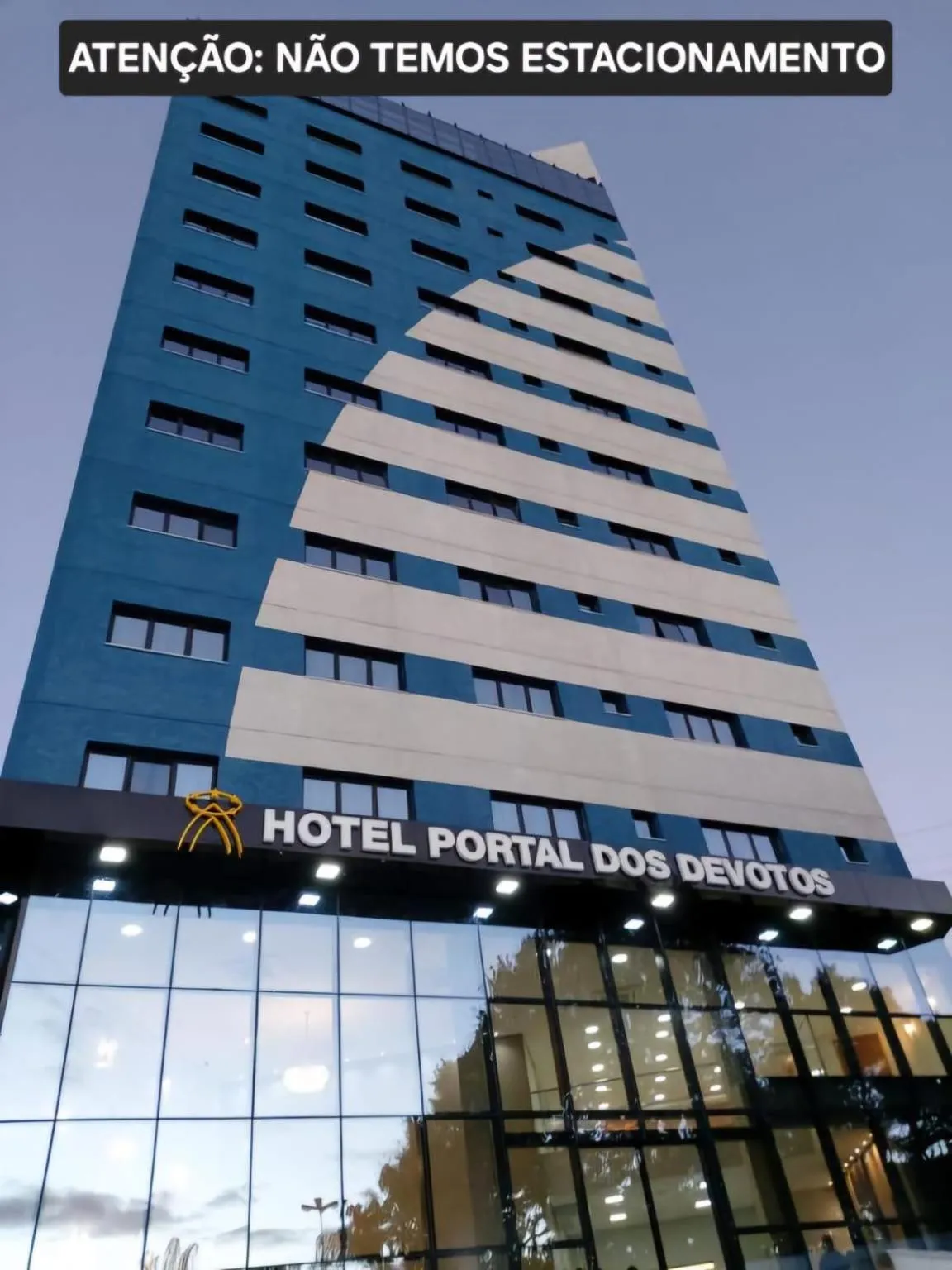 Property building in Hotel Portal dos Devotos