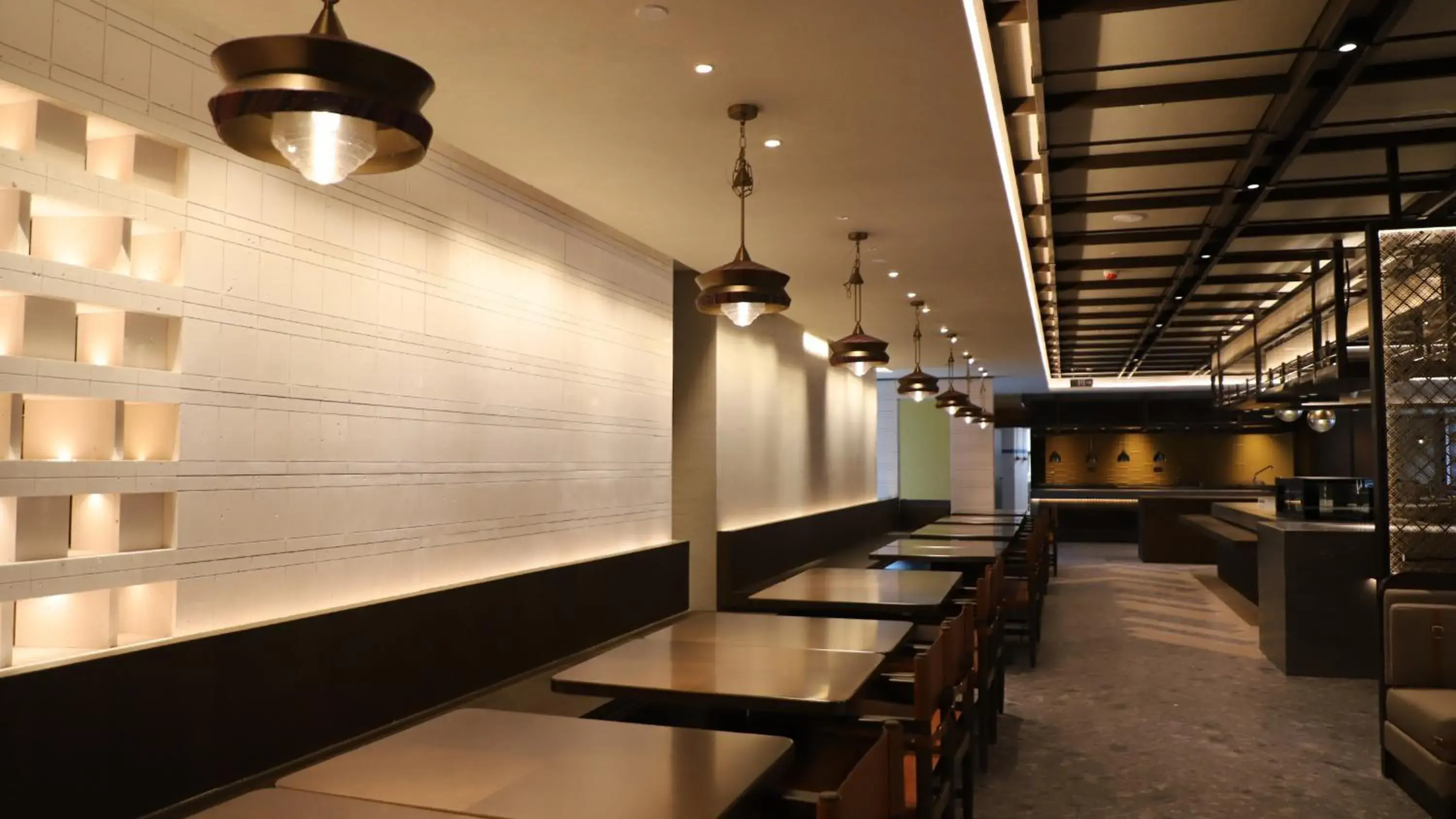 Restaurant/places to eat in Hotel Indigo Jiuzhai by IHG Restaurant/places to eat in Hotel Indigo Jiuzhai by IHG