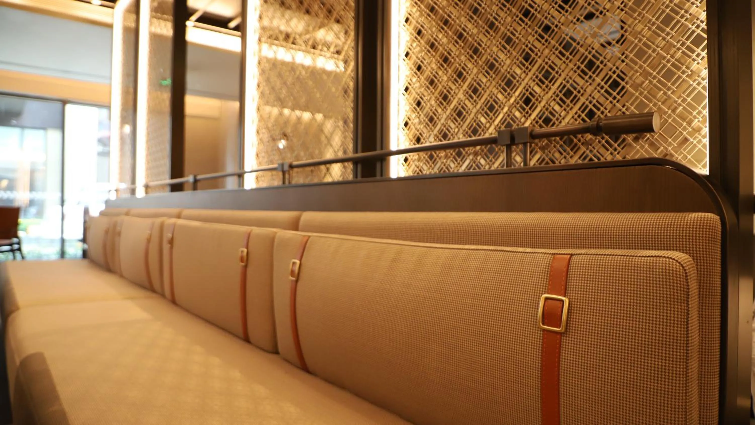 Living room in Hotel Indigo Jiuzhai by IHG