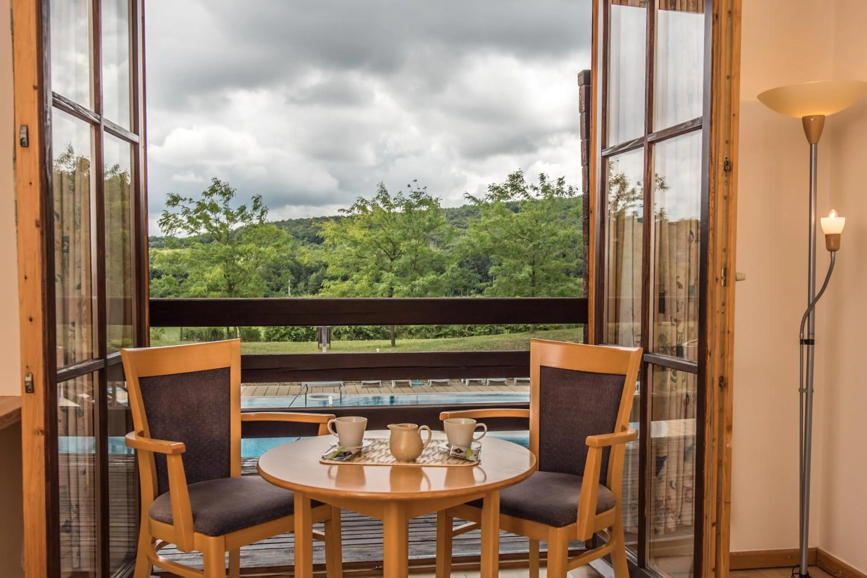 Garden in Petneházy Aparthotel