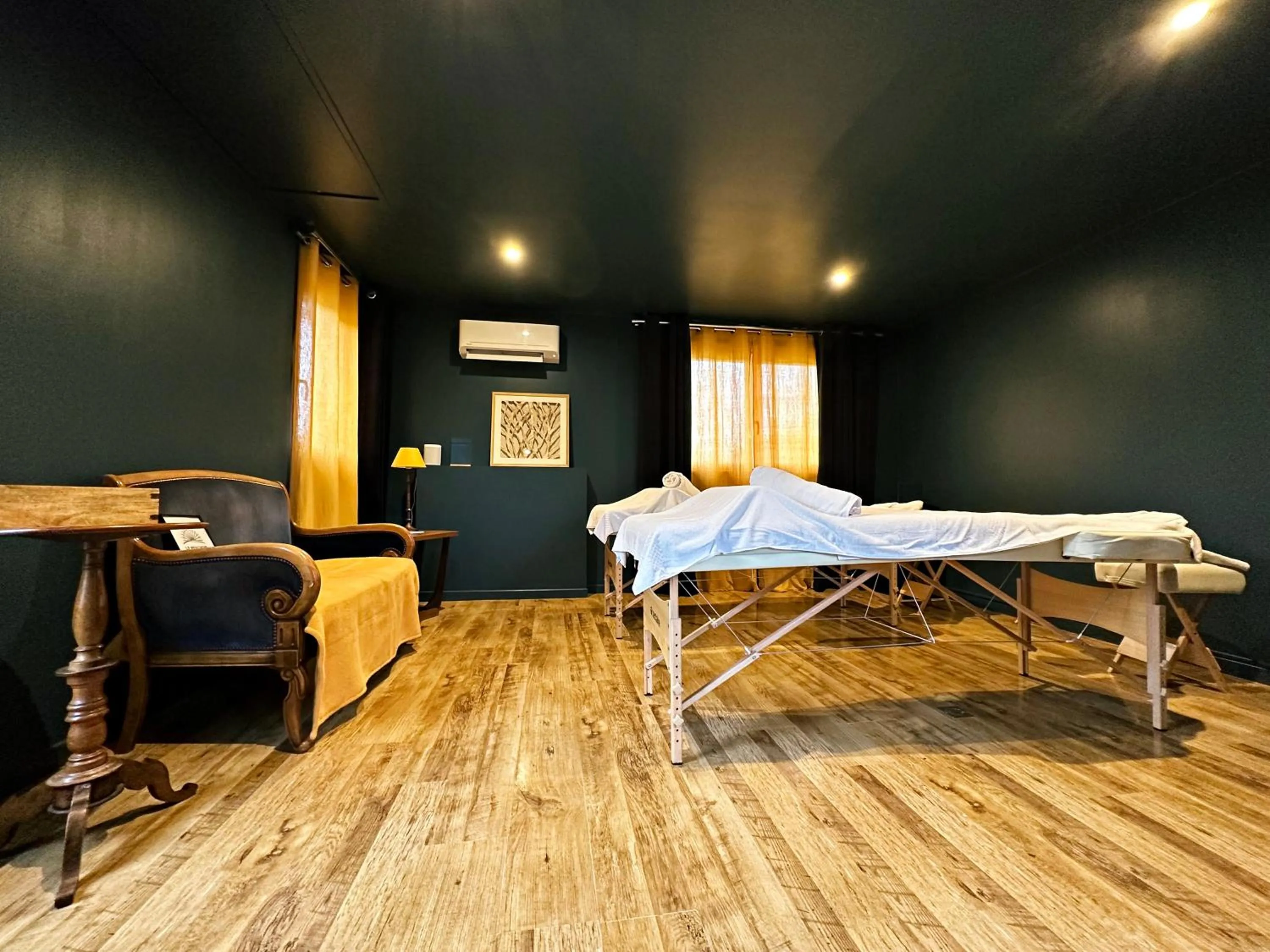 Massage in Moulin de Fourges