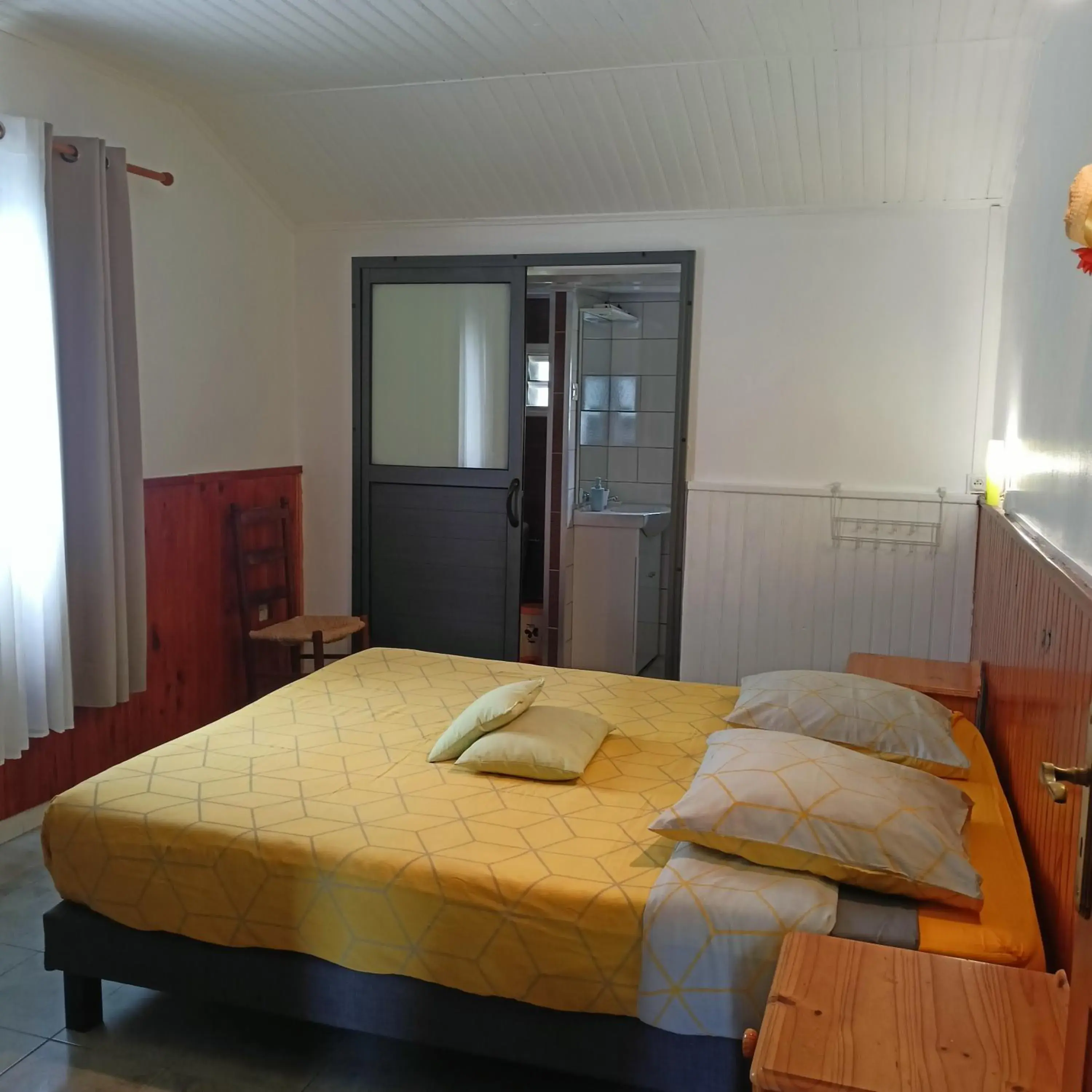 Double Room with Mountain View in Petite fleur de lentilles Double Room with Mountain View in Petite fleur de lentilles