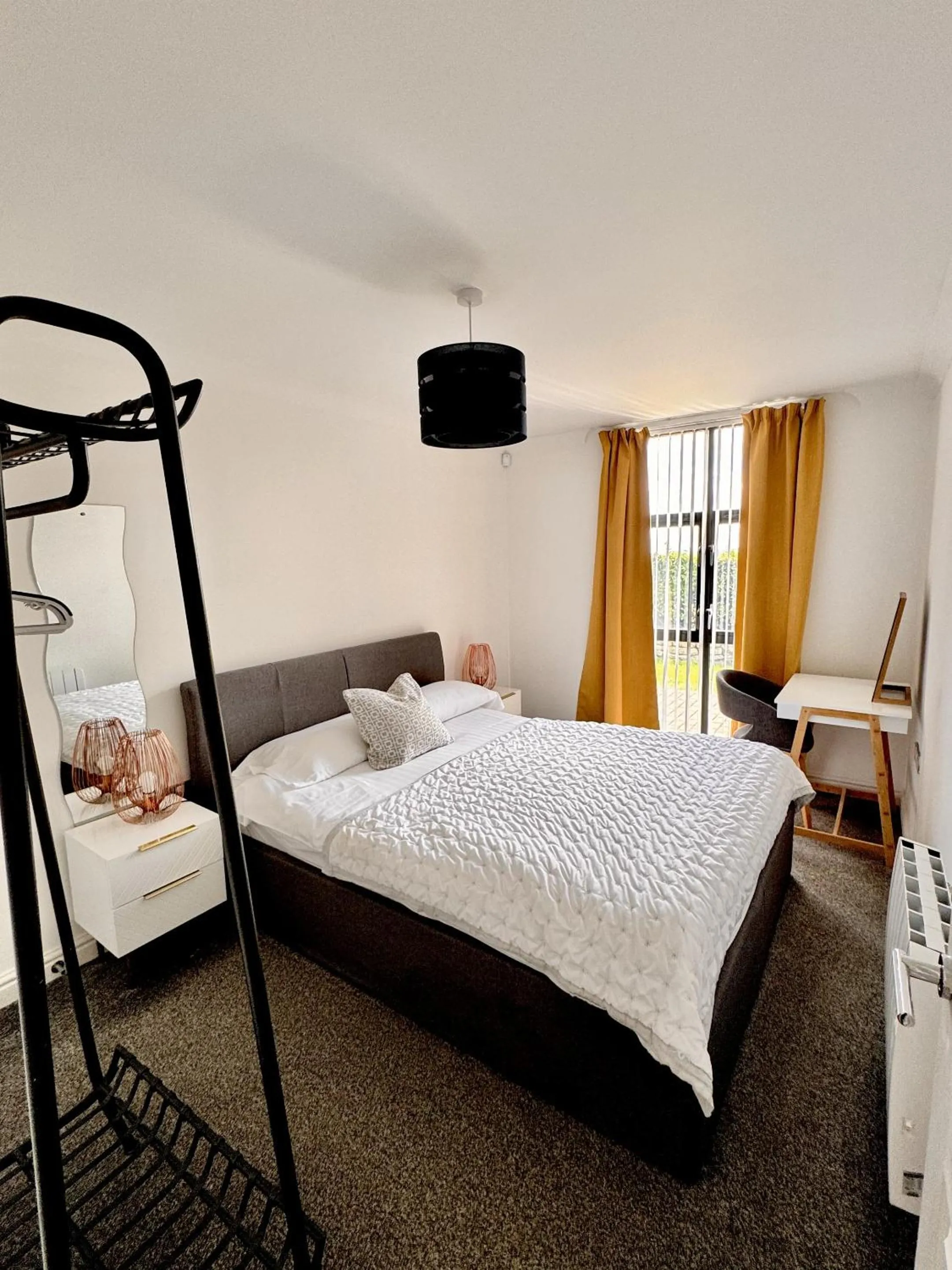 Bedroom, Bed in Pochin House Collections