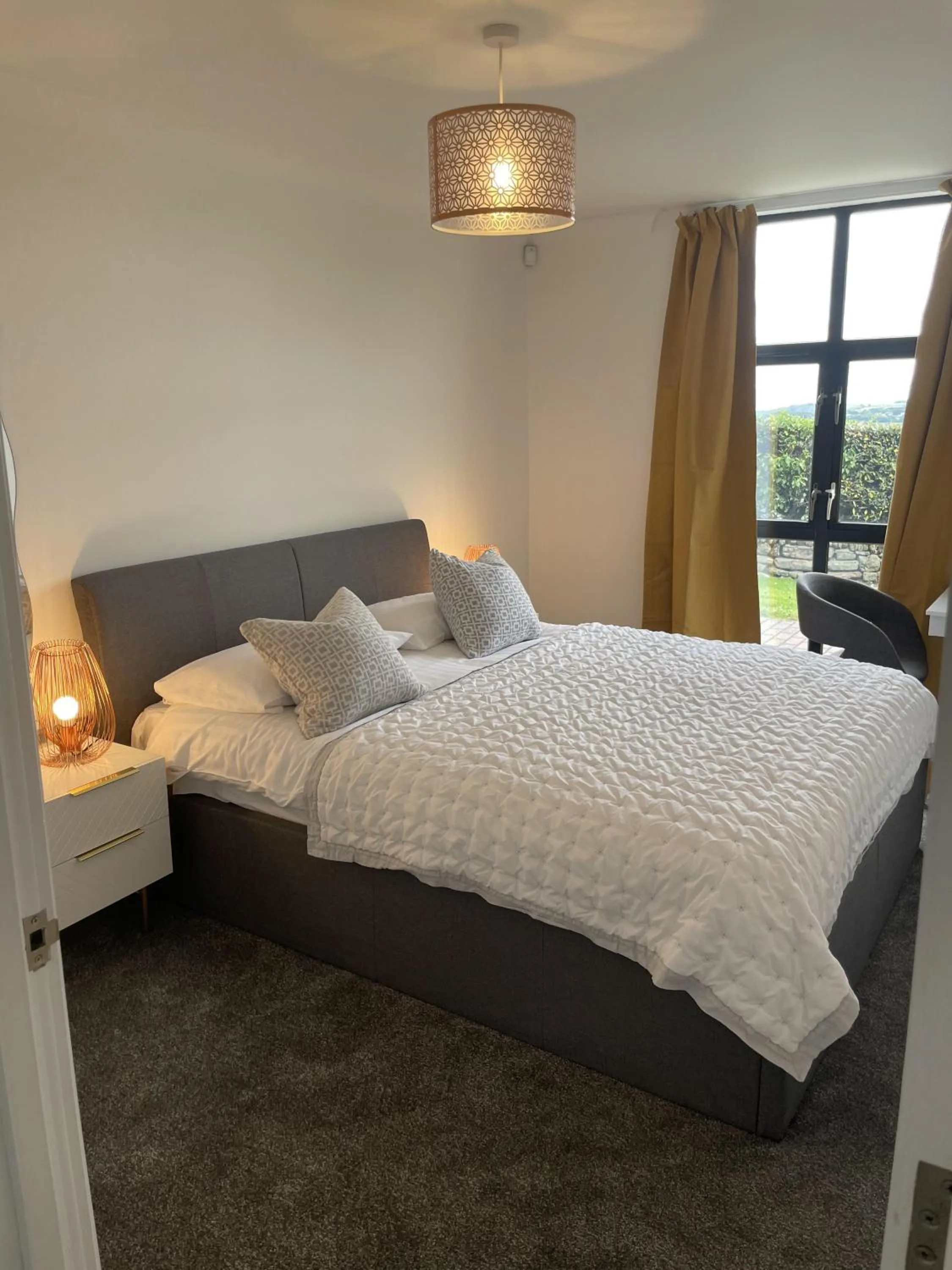 Bedroom, Bed in Pochin House Collections