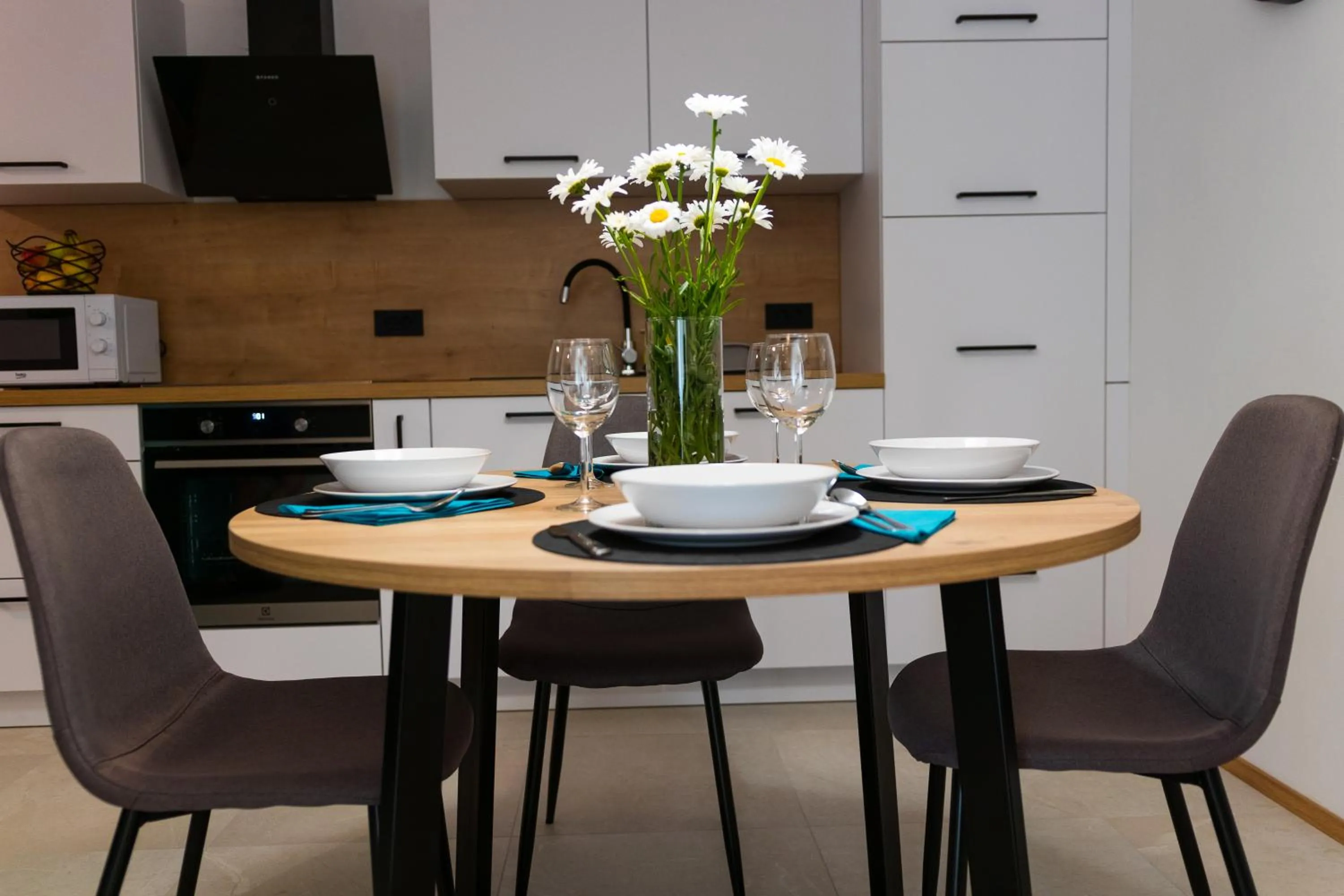 Dining area in Garden 13