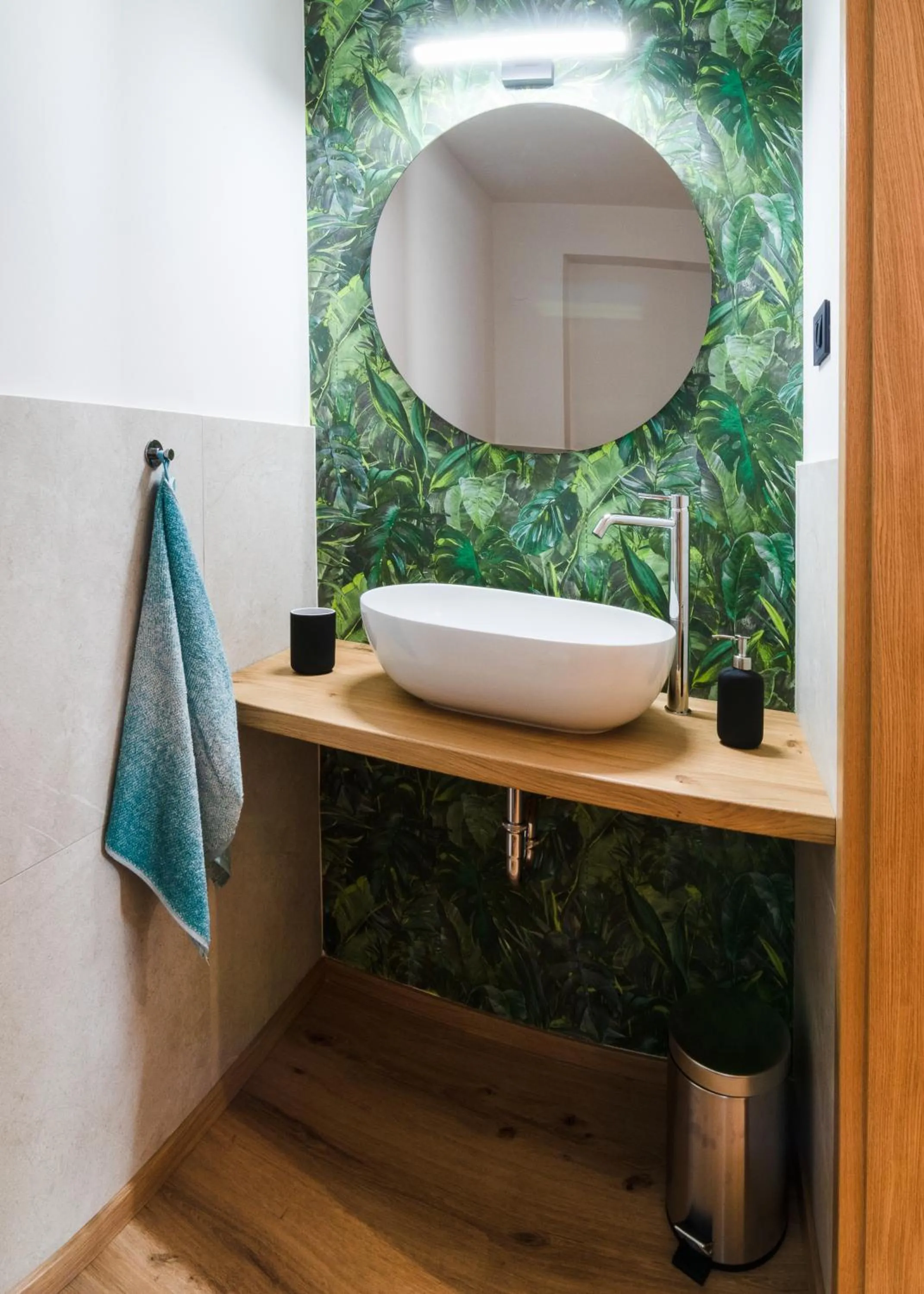 Toilet in Garden 13