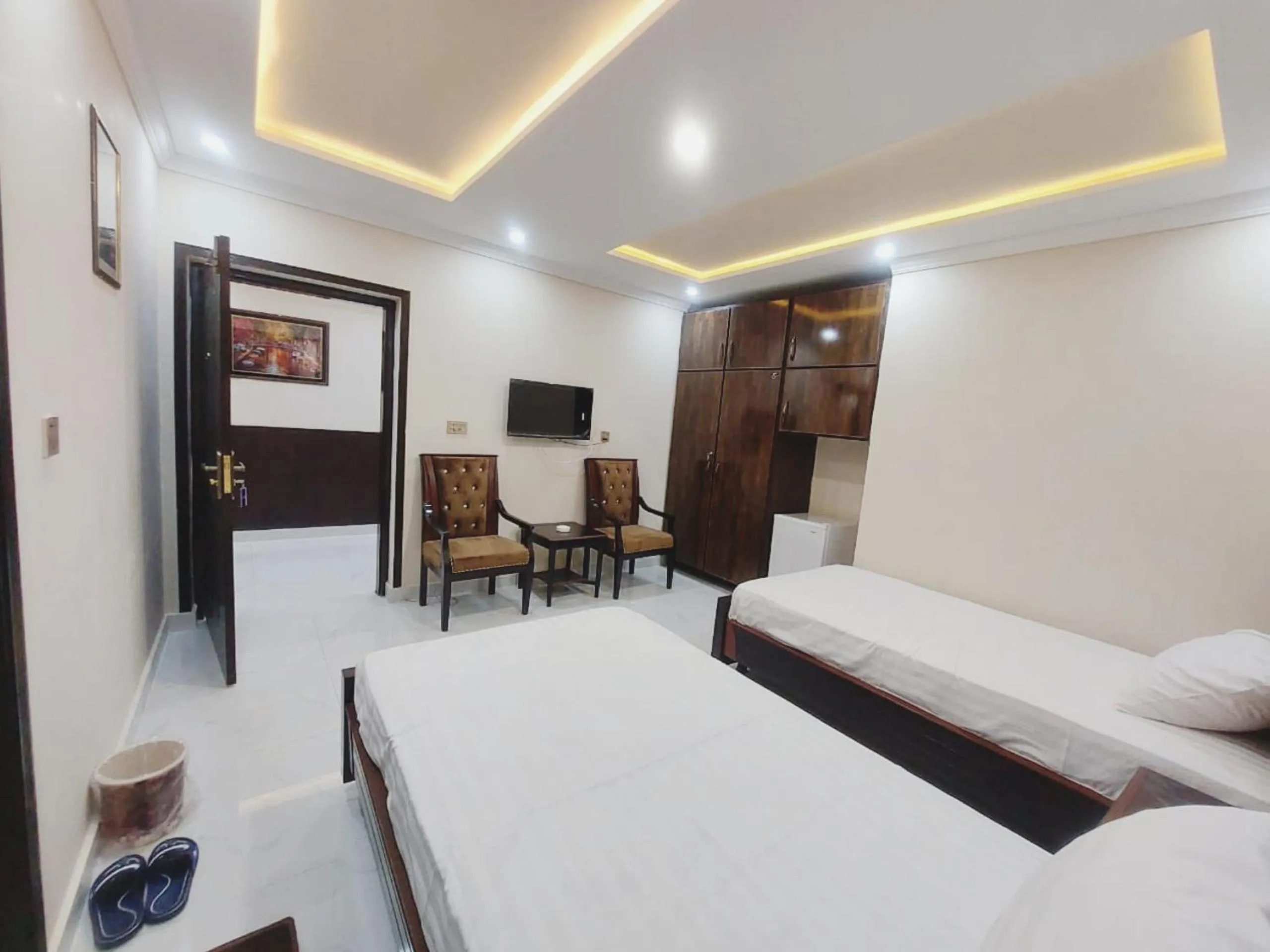 Photo of the whole room, Bed in Hotel White Pearl