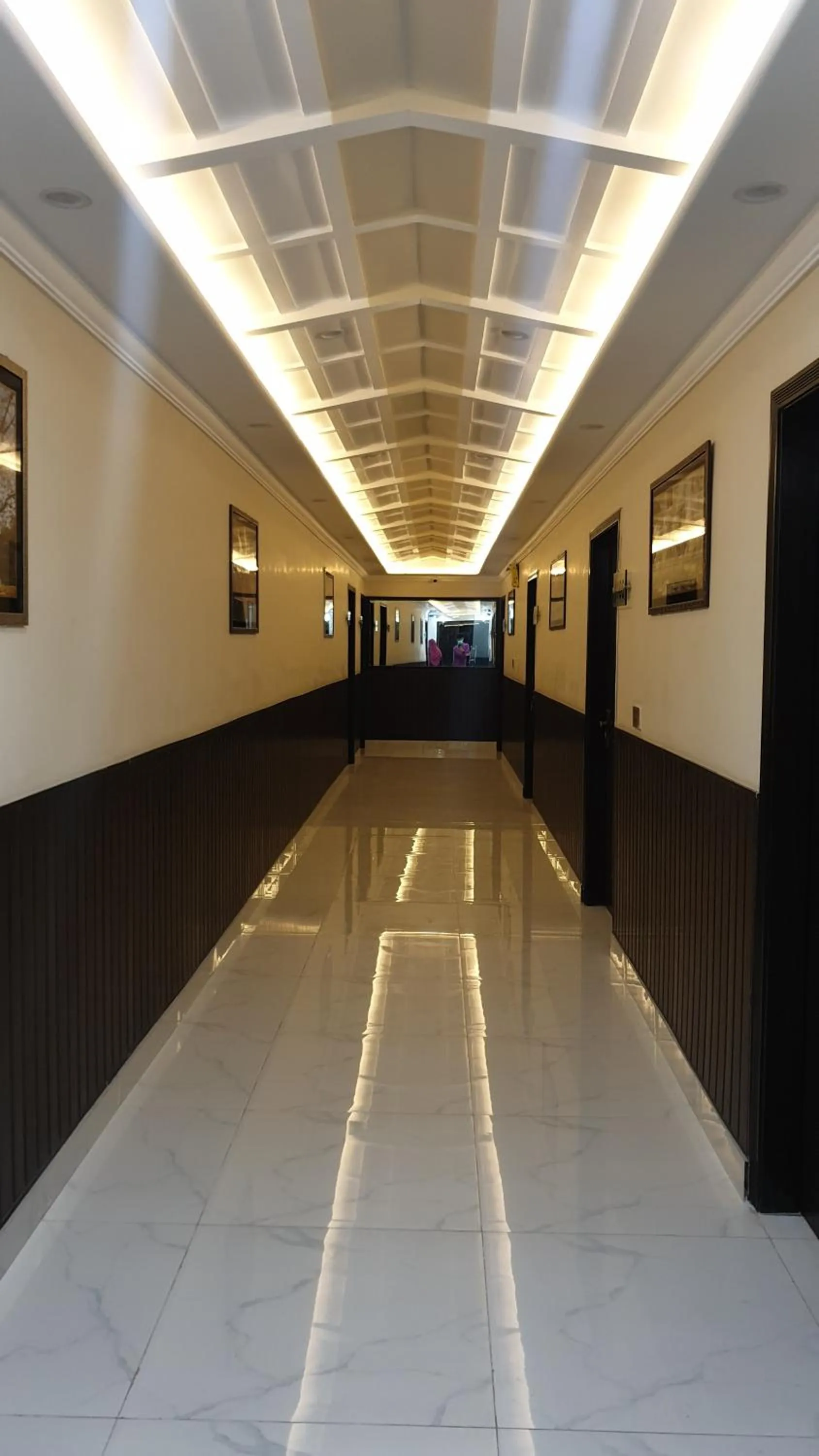 Lobby or reception in Hotel White Pearl