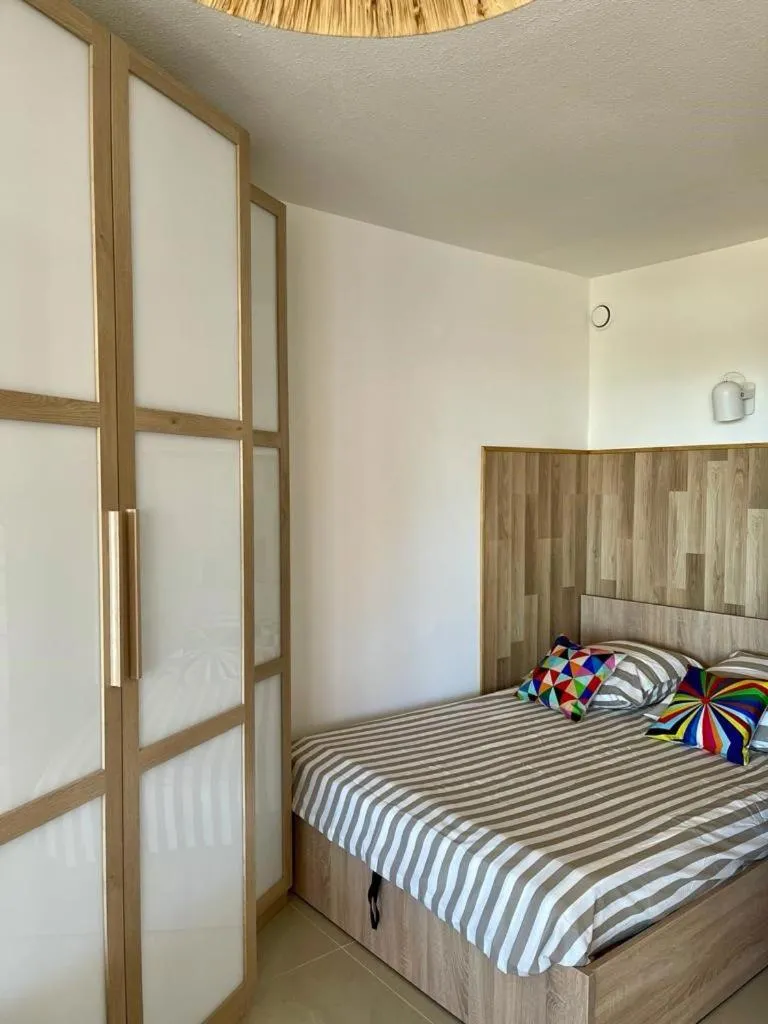 Bed in Superbe Studio Le pavois