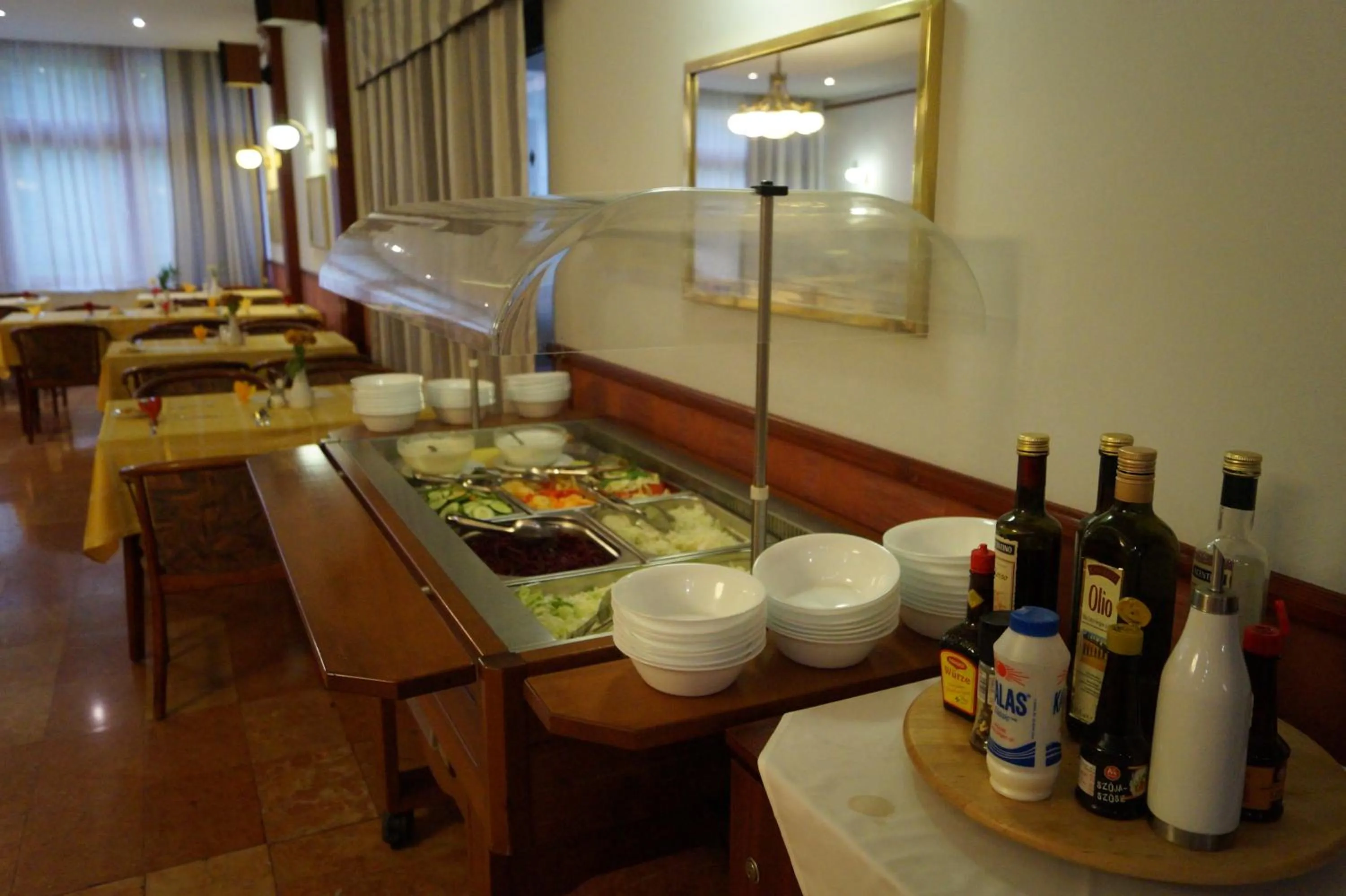 Dinner in Komfort Hotel Platan