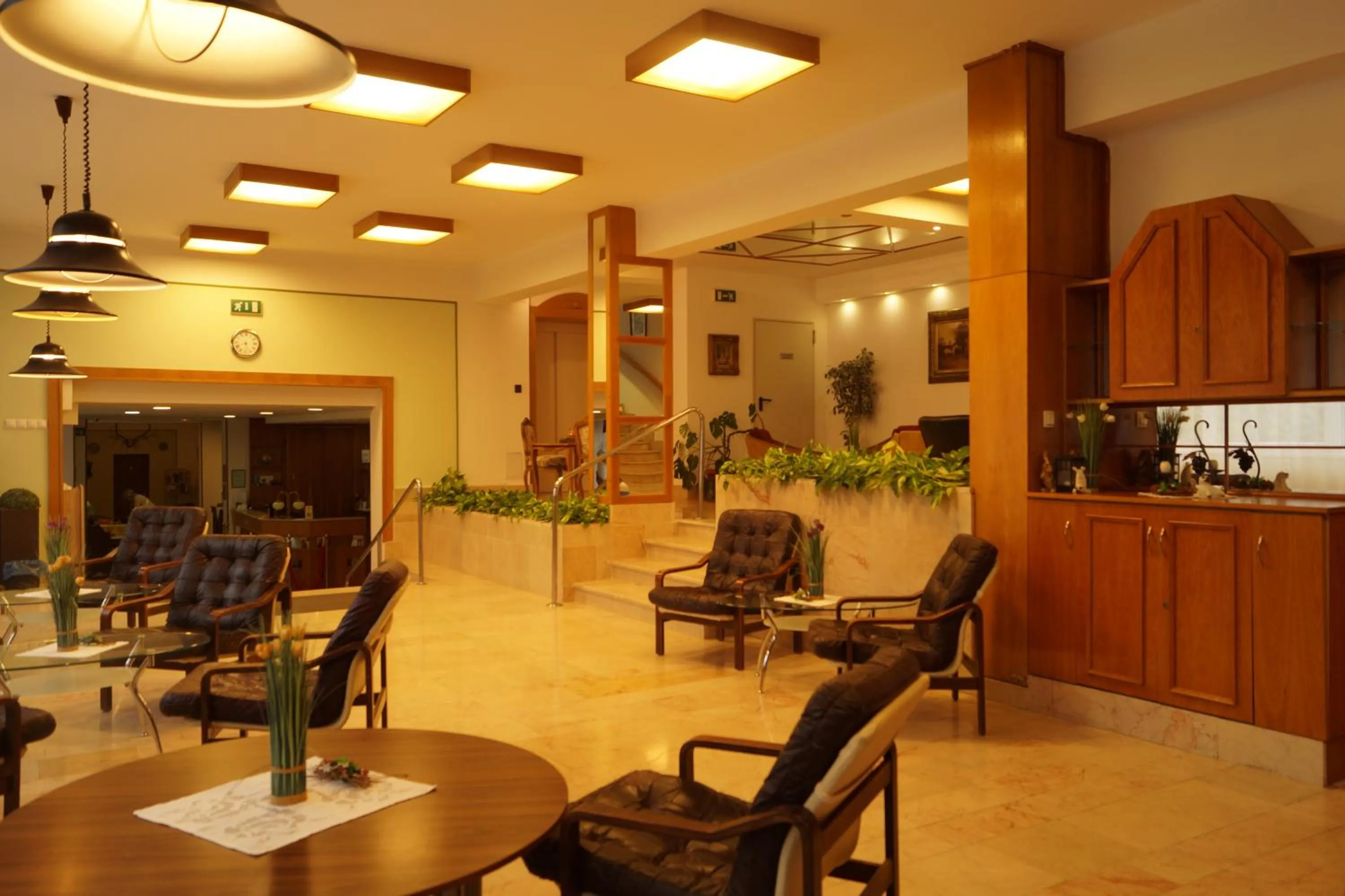 Lounge or bar in Komfort Hotel Platan