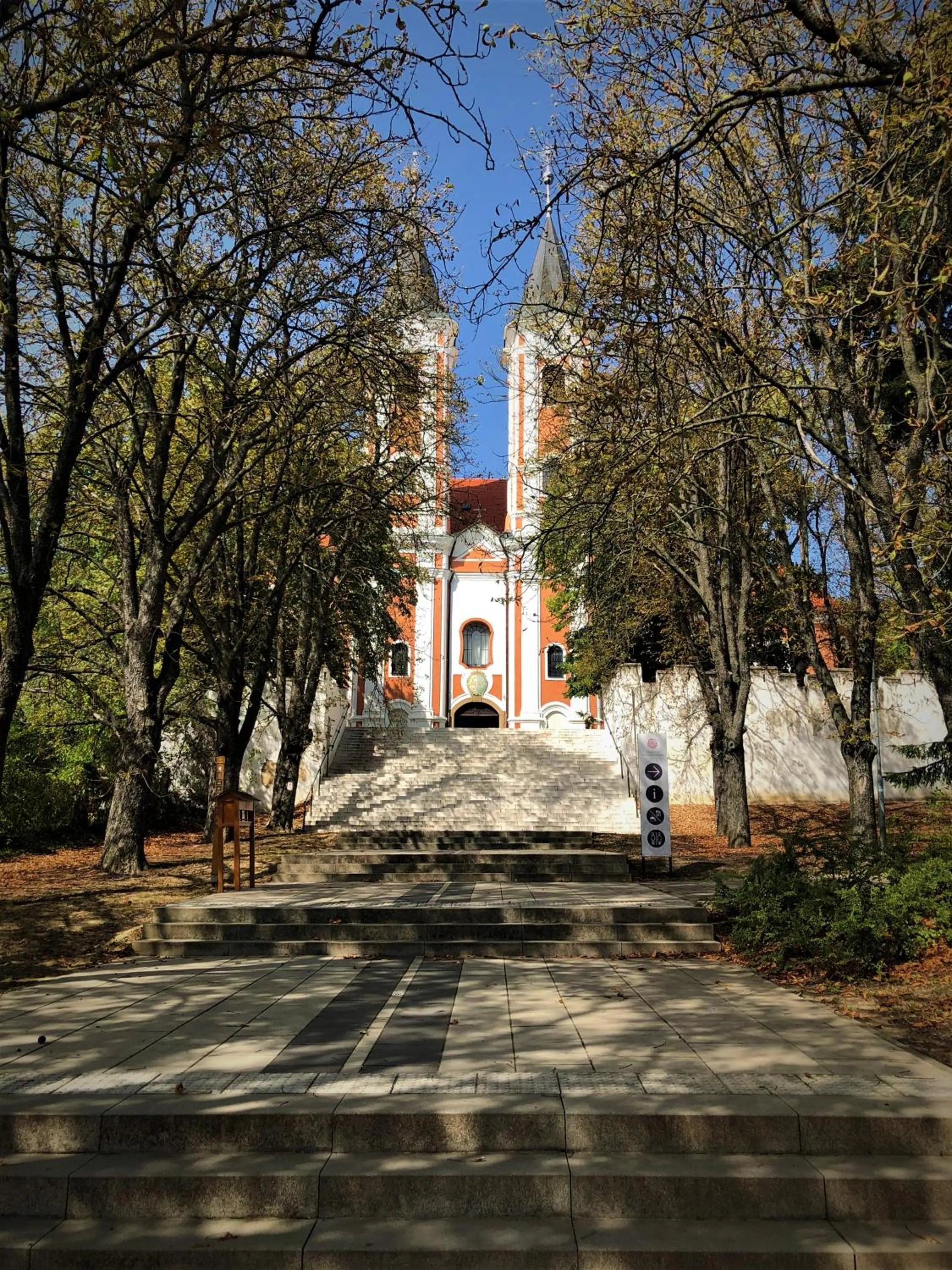 Neighbourhood in Komfort Hotel Platan