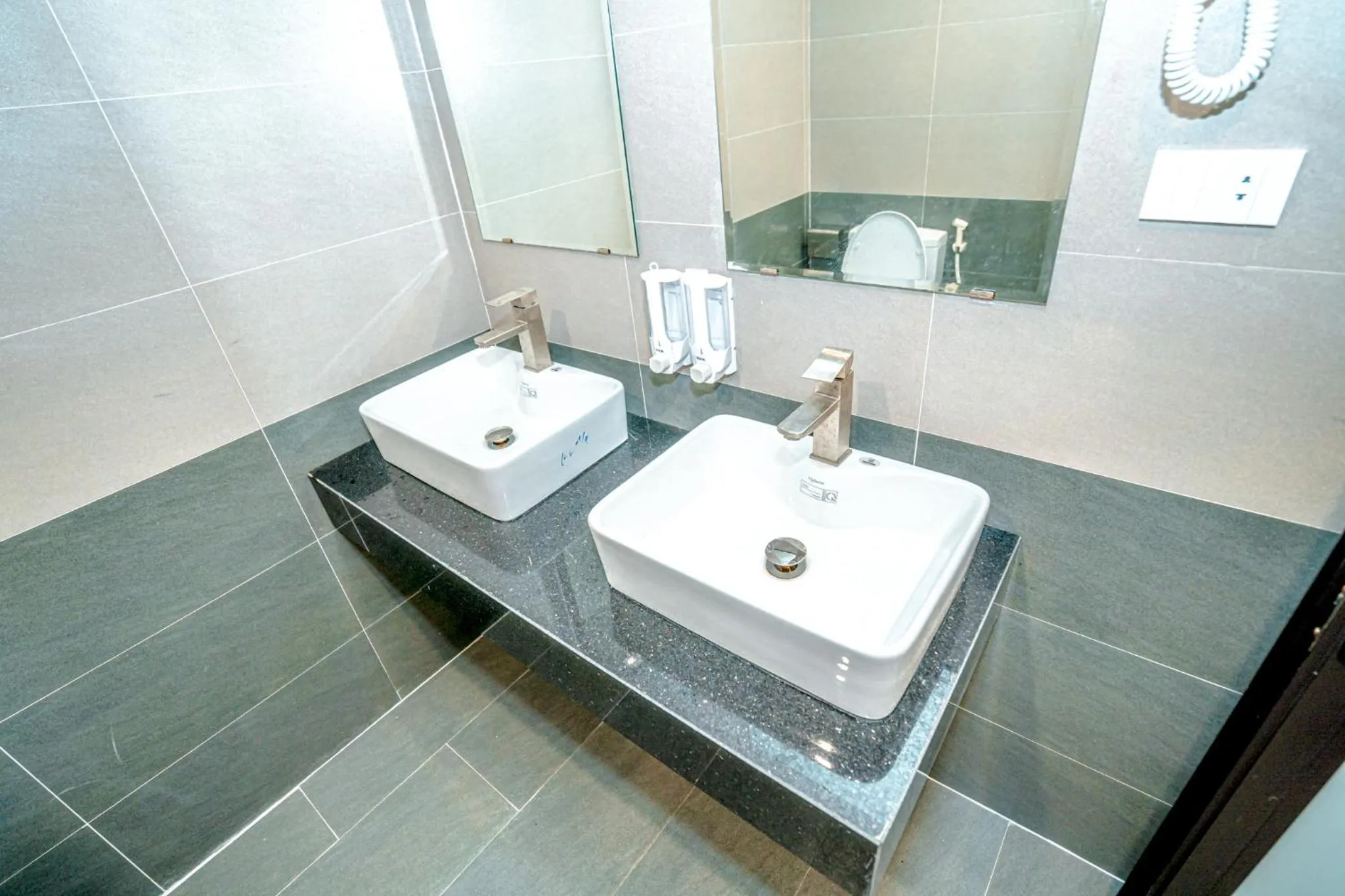 Bathroom in QUANG VINH HOTEL