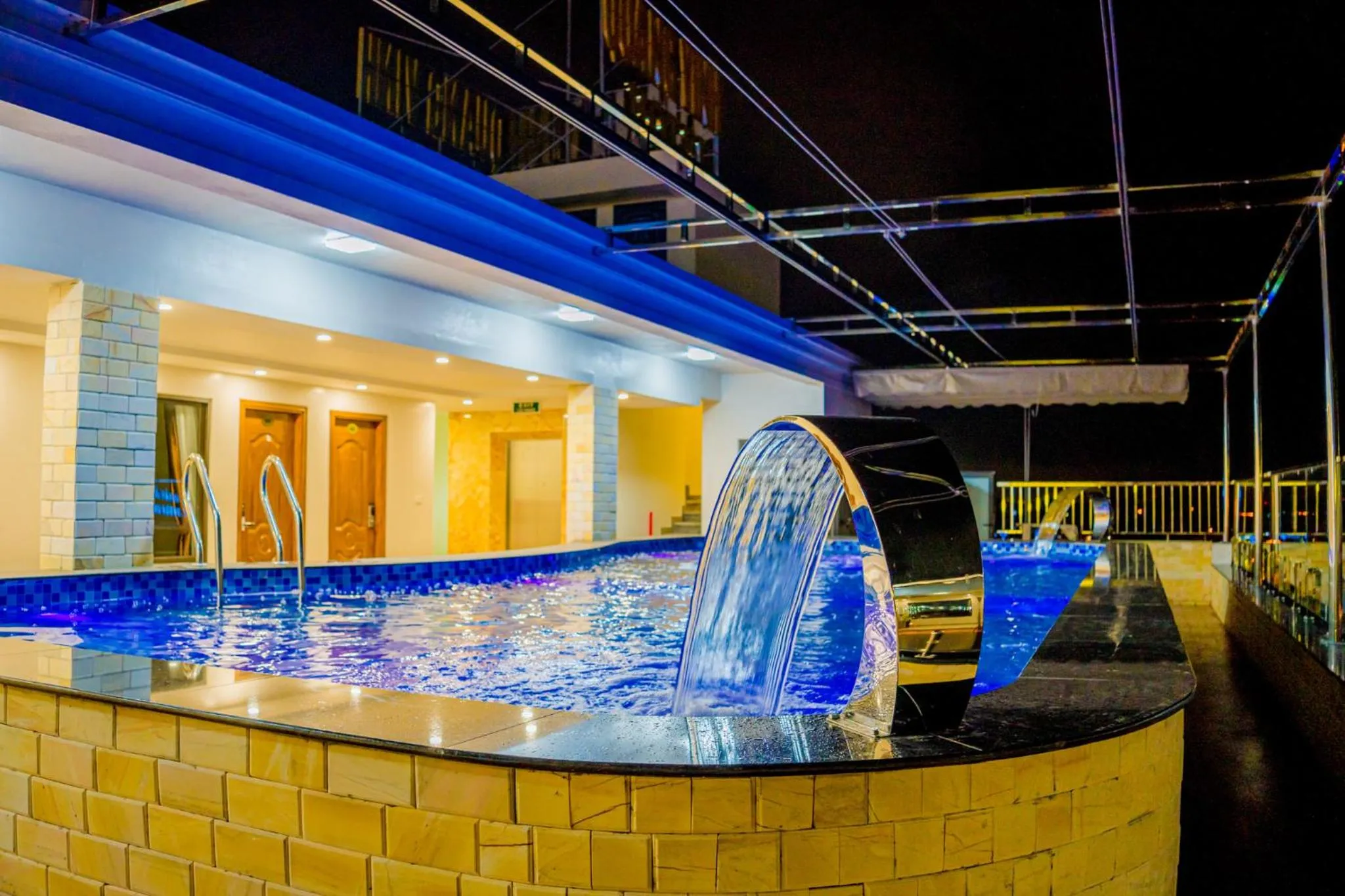 Swimming pool in QUANG VINH HOTEL