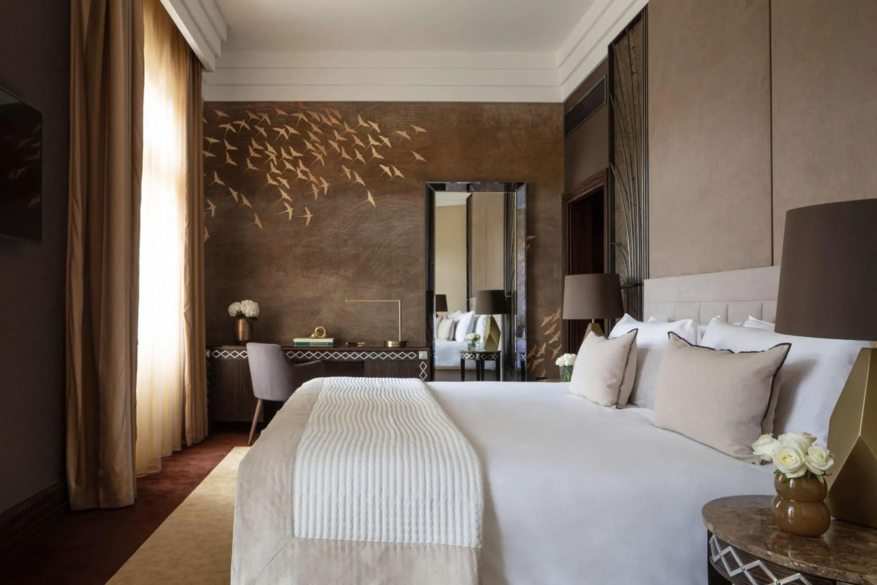 Bedroom, Bed in Anantara New York Palace Budapest - A Leading Hotel of the World Bedroom, Bed in Anantara New York Palace Budapest - A Leading Hotel of the World