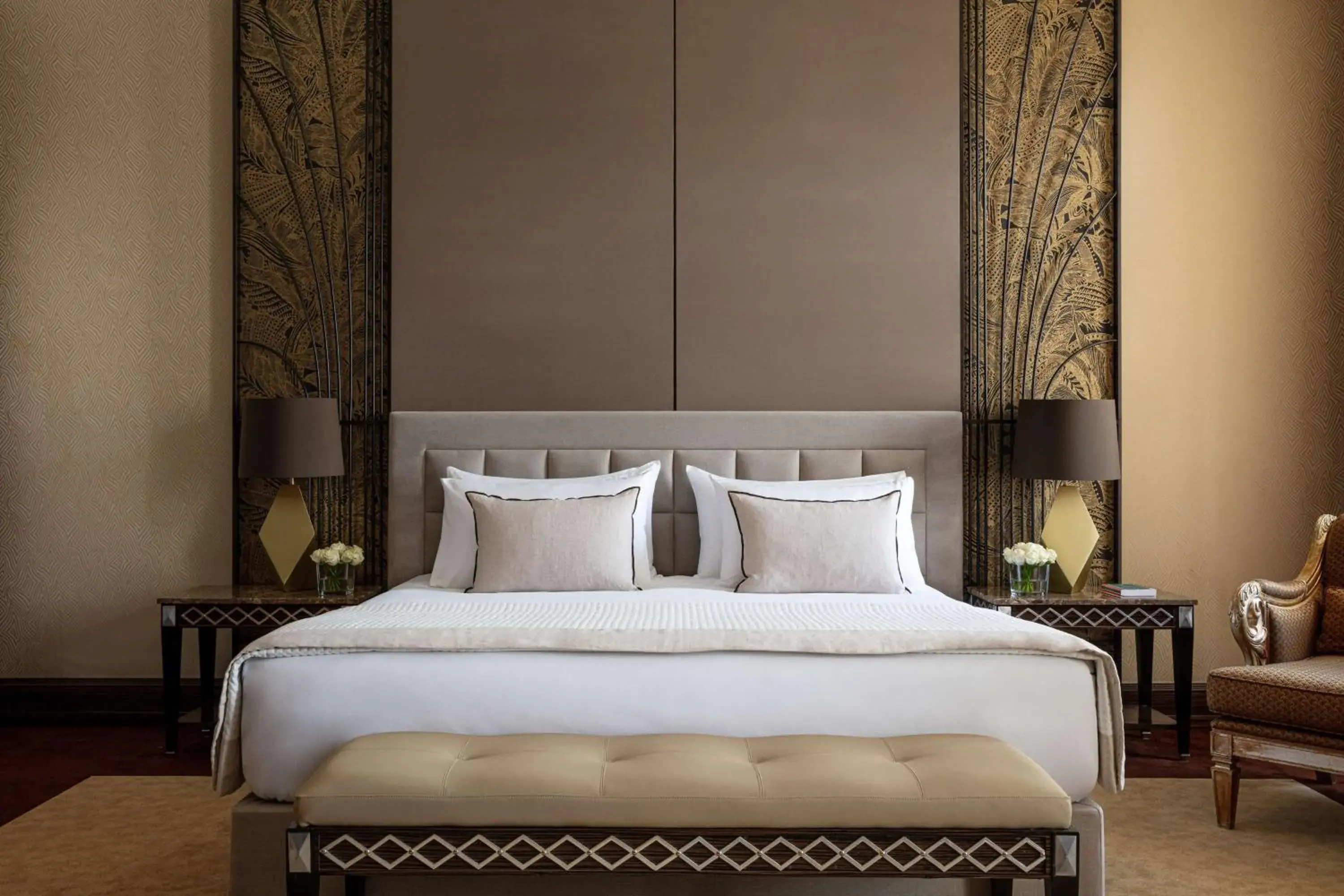Bedroom, Bed in Anantara New York Palace Budapest - A Leading Hotel of the World Bedroom, Bed in Anantara New York Palace Budapest - A Leading Hotel of the World