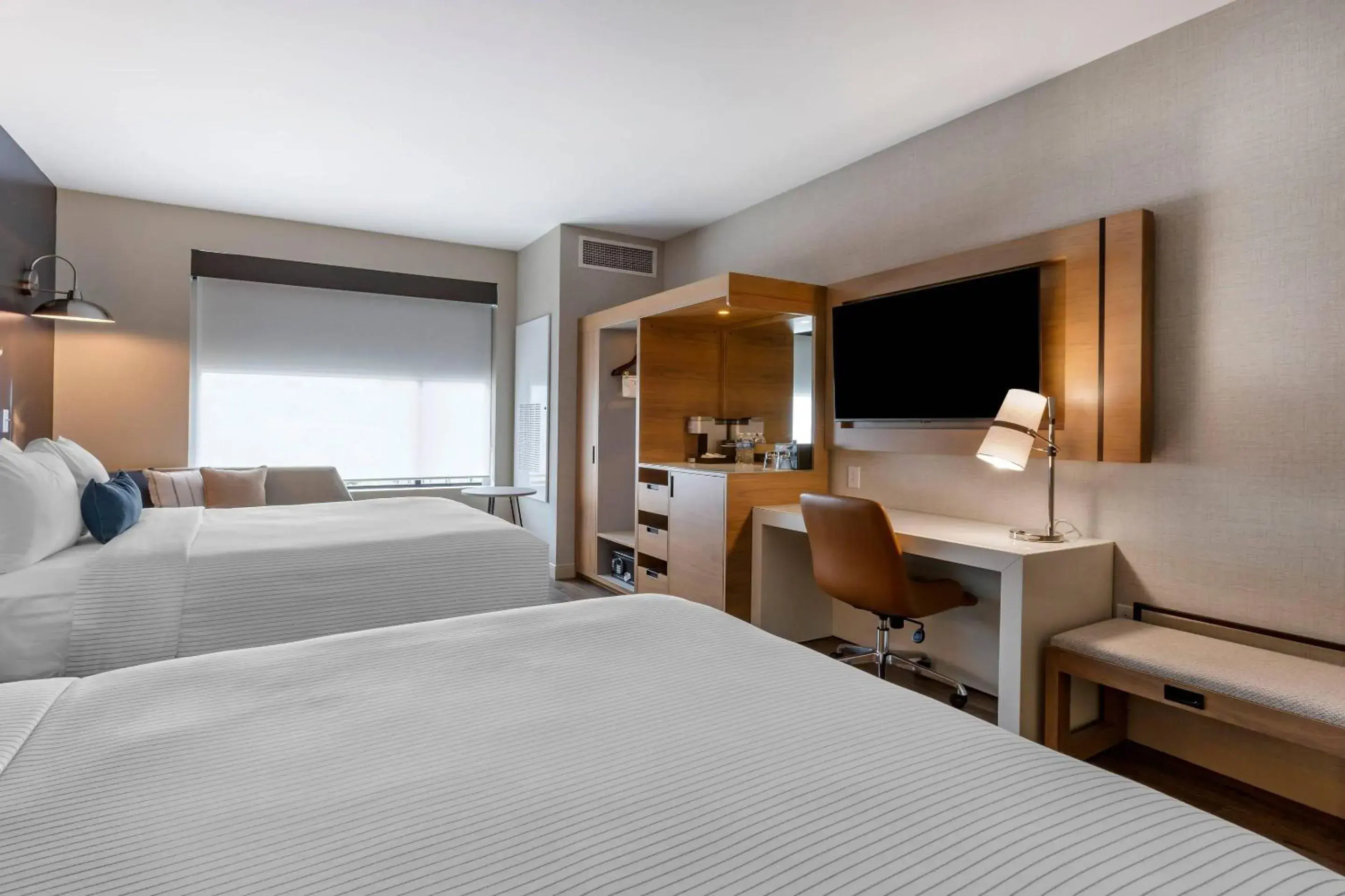 Bedroom, Bed in Cambria Hotel Austin Airport Bedroom, Bed in Cambria Hotel Austin Airport