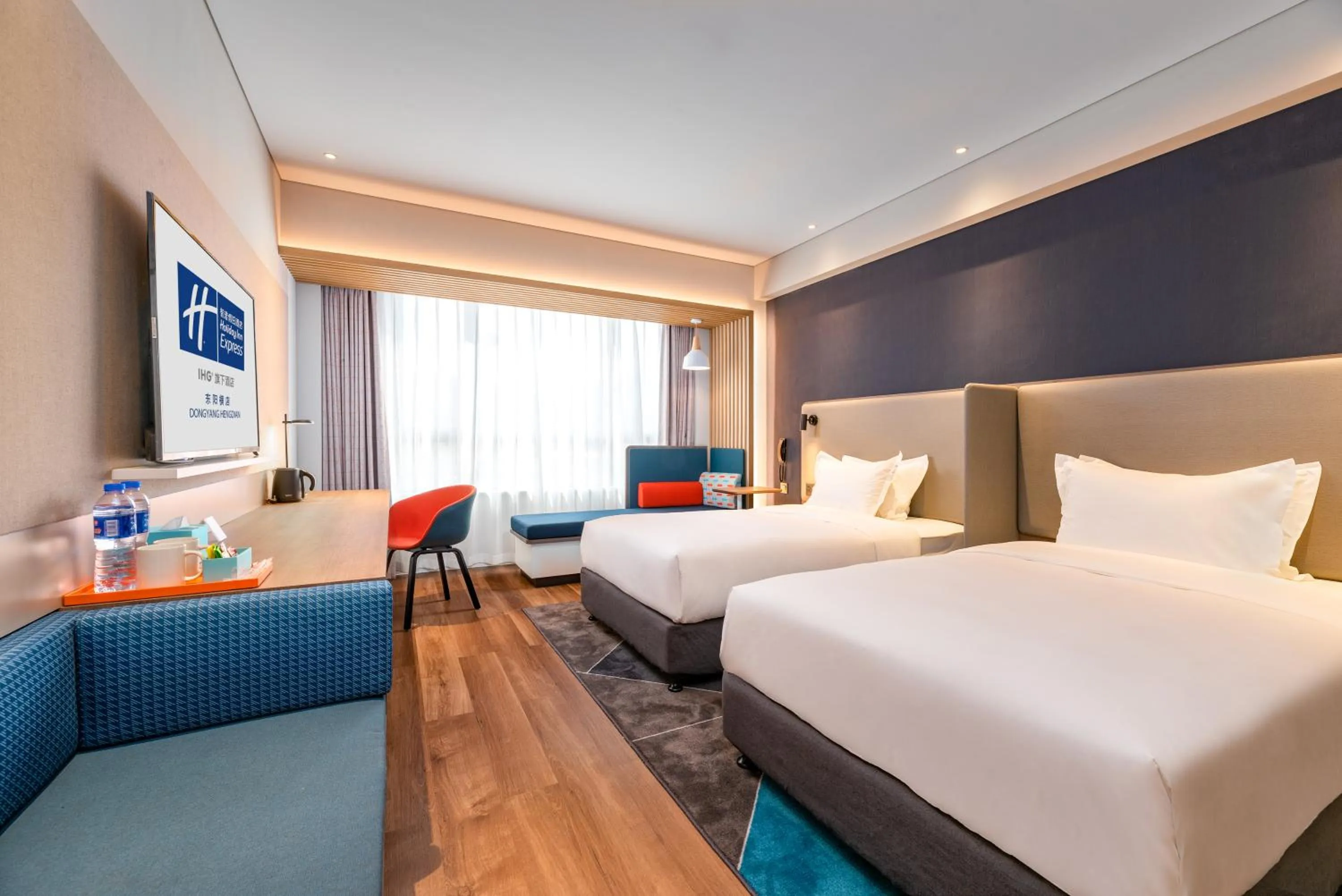 Bed in Holiday Inn Express Dongyang Hengdian, an IHG Hotel