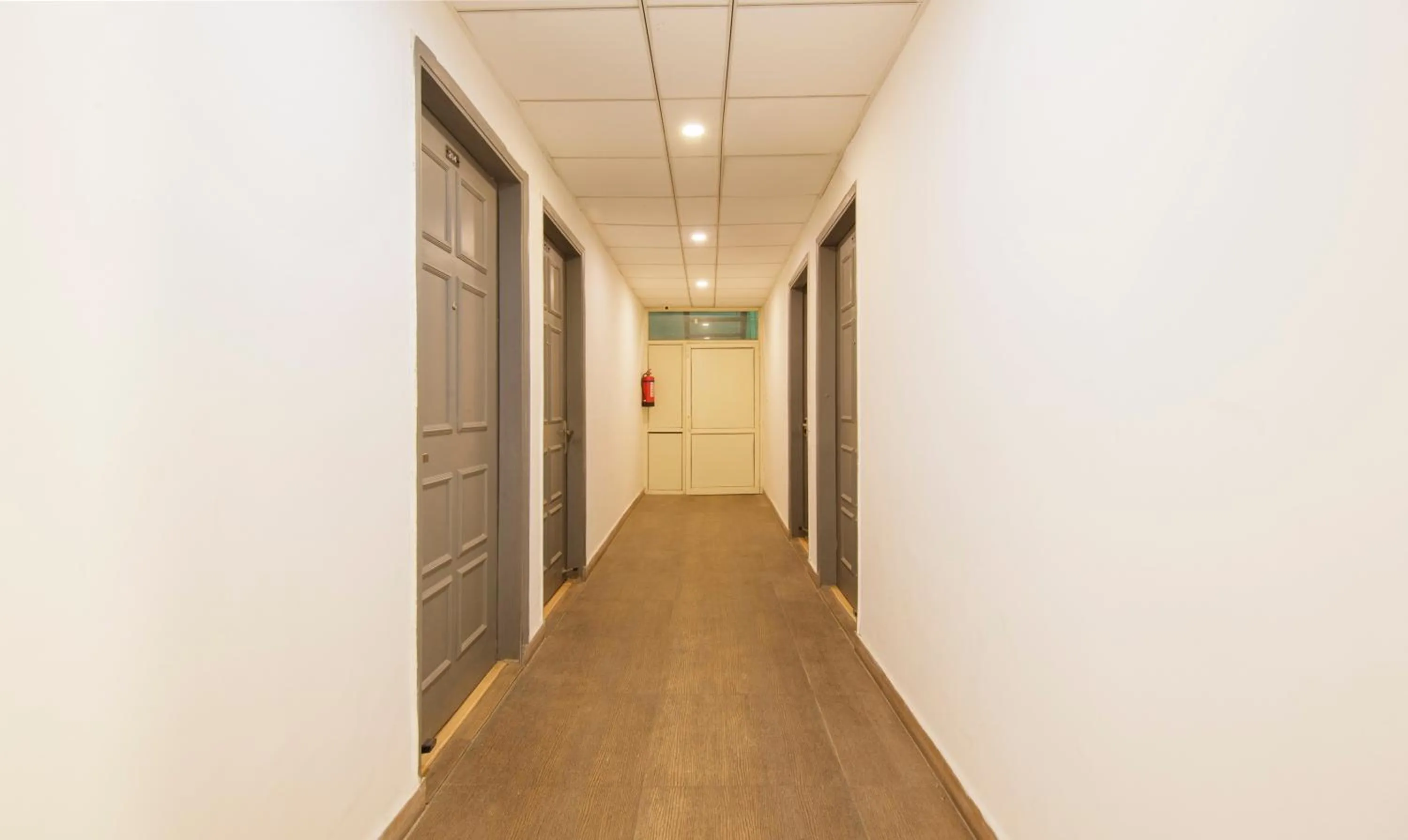 Treebo Noida Express