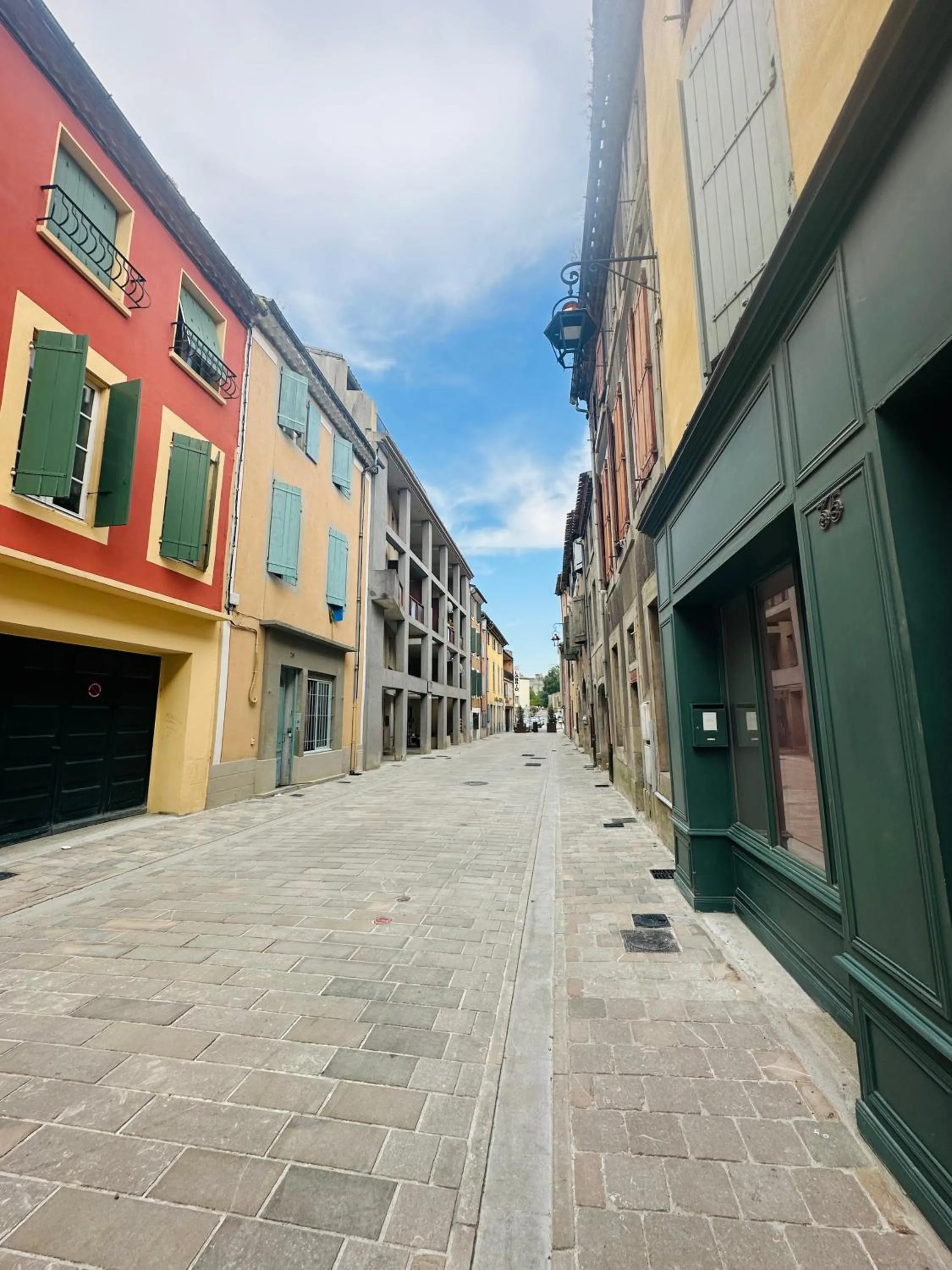 Neighbourhood in Rooftop Face à la Cité 'RFC'