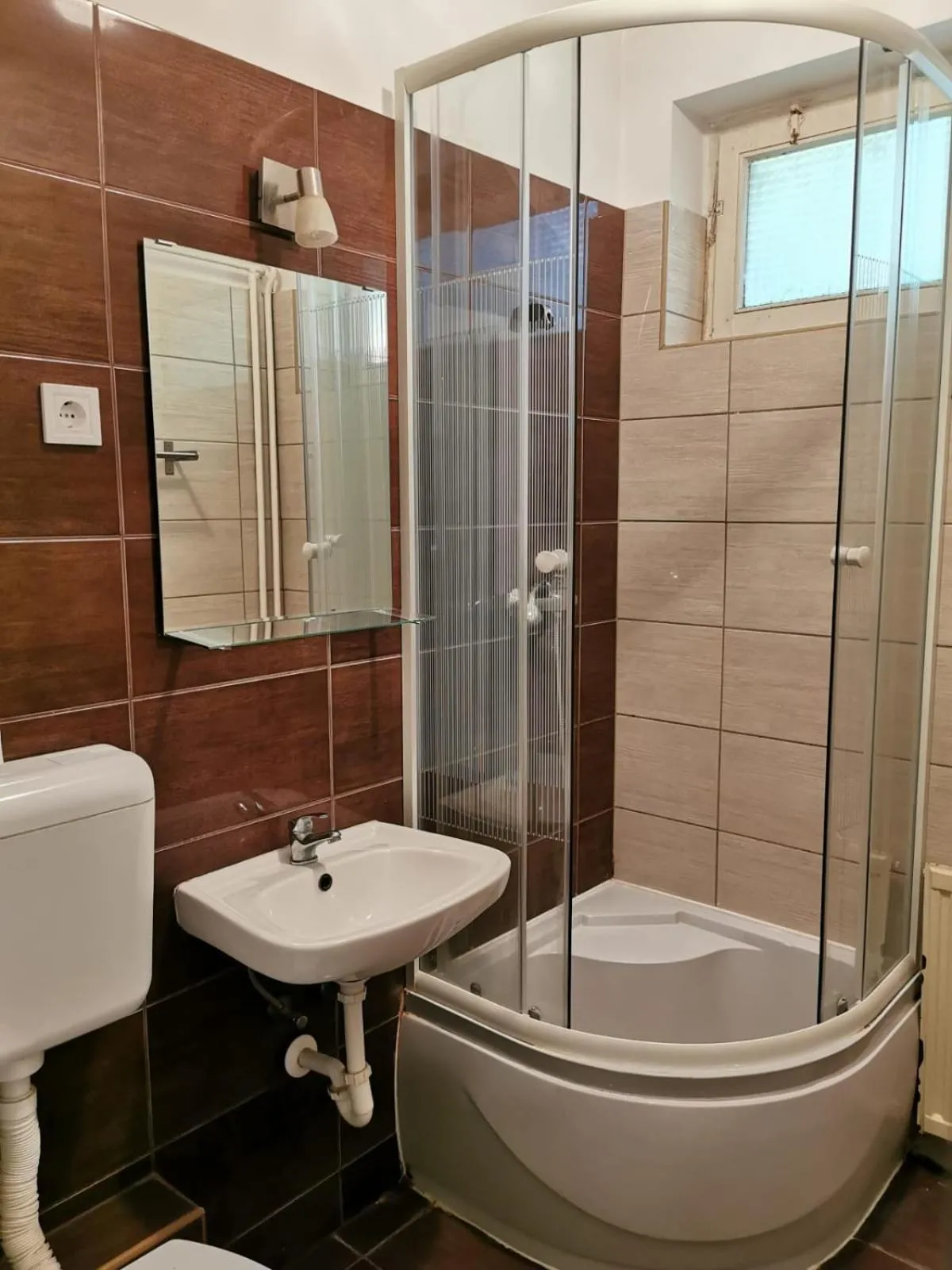 Bathroom in Carmen Pension