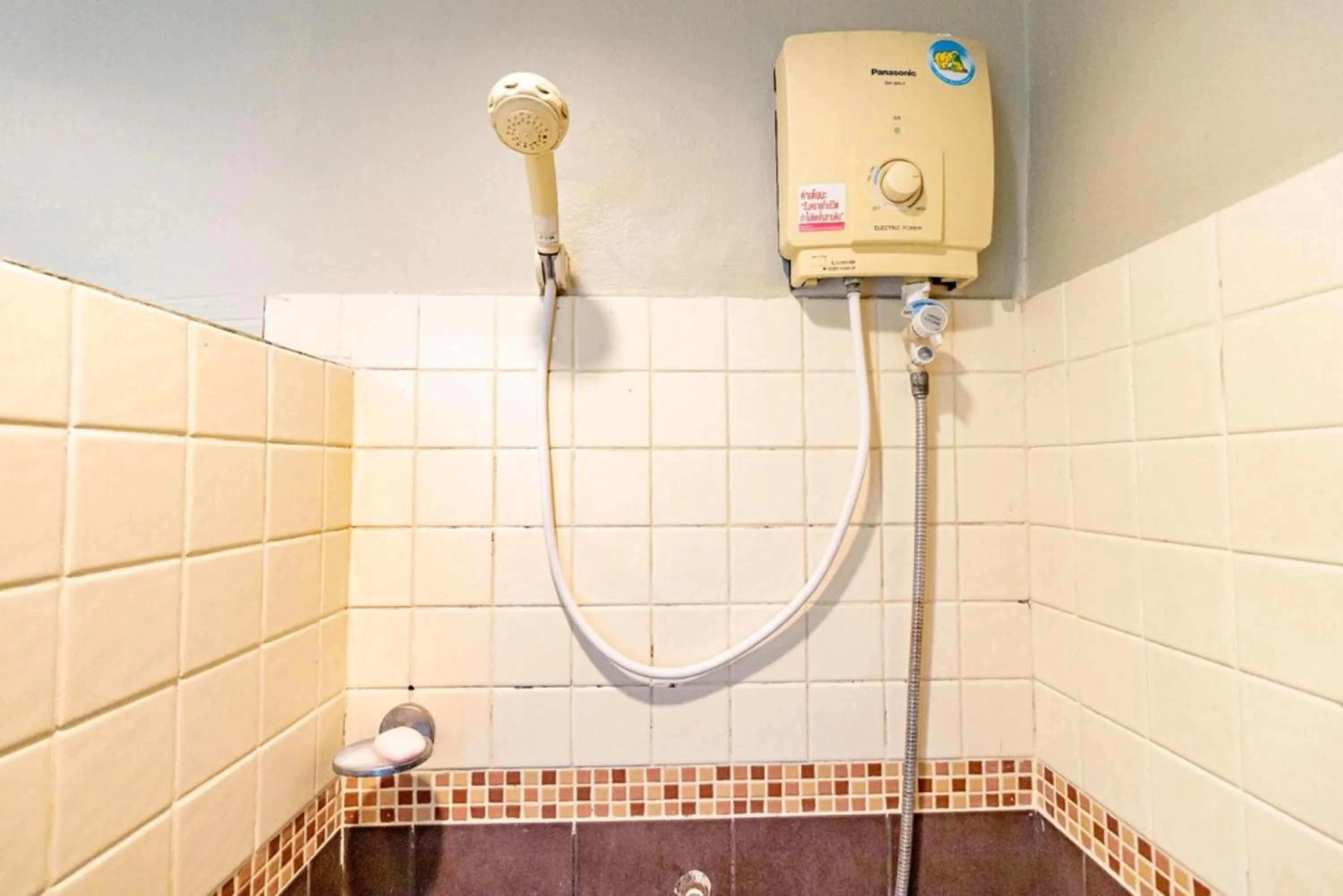 Shower in The Palm Hotel