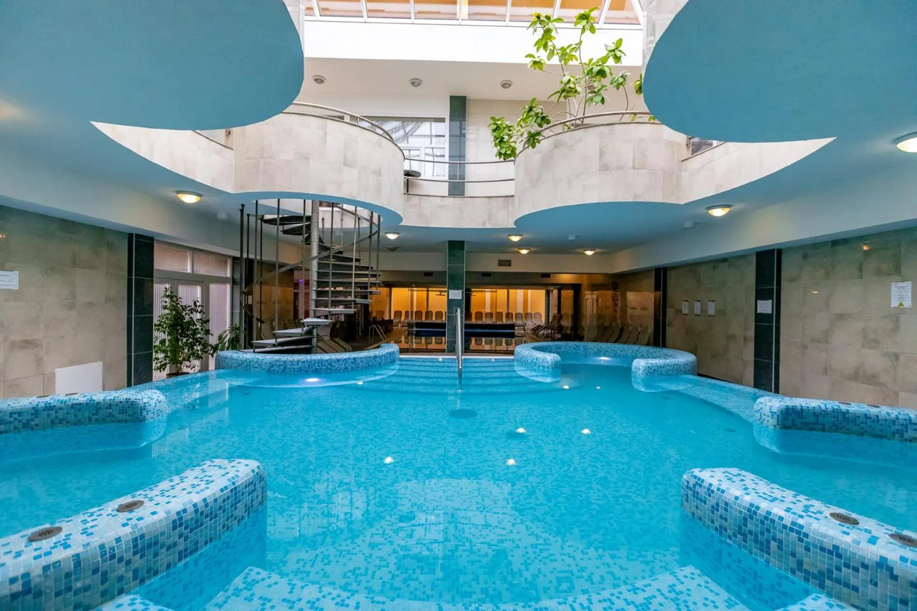 Swimming pool in Hotel Vital