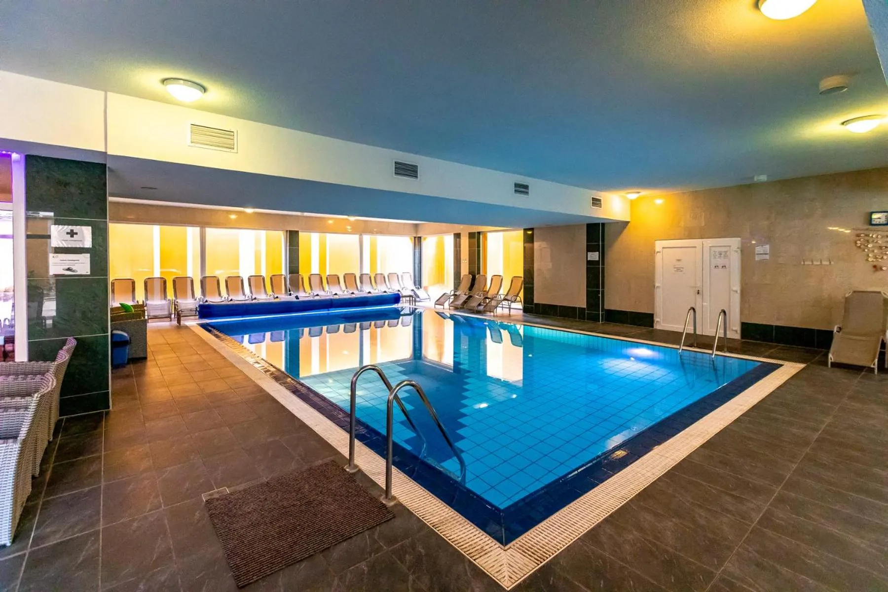 Swimming pool in Hotel Vital
