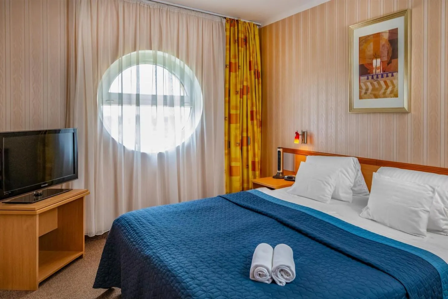 Bedroom, Bed in Hotel Vital