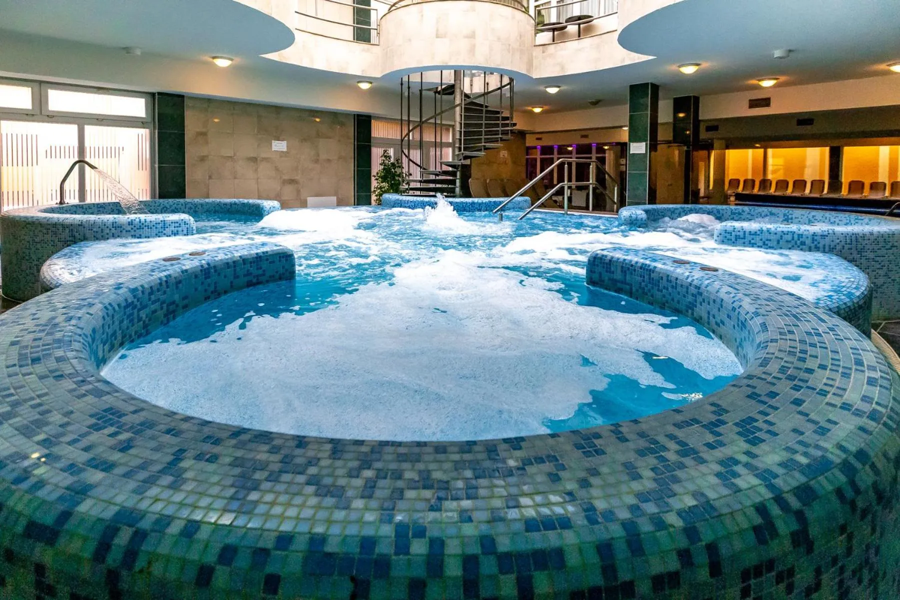 Hot Tub in Hotel Vital