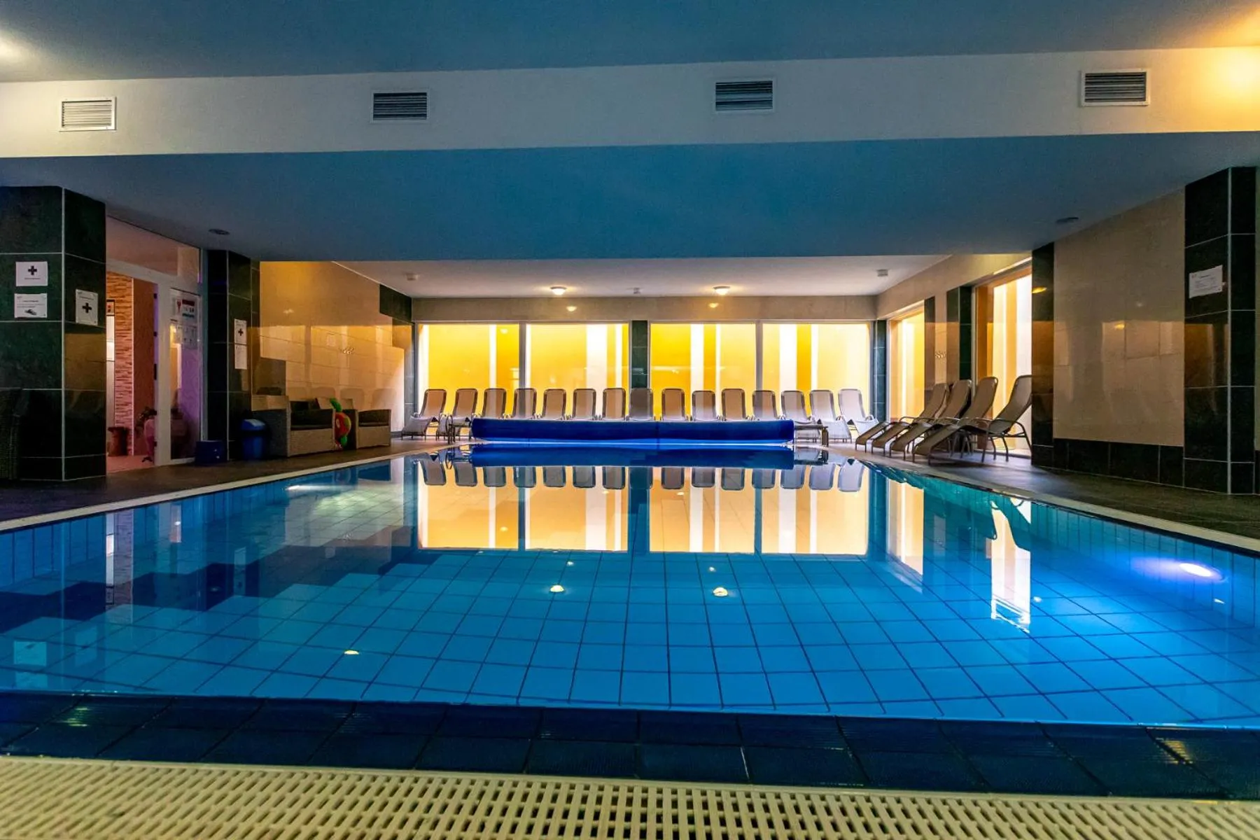 Swimming pool in Hotel Vital
