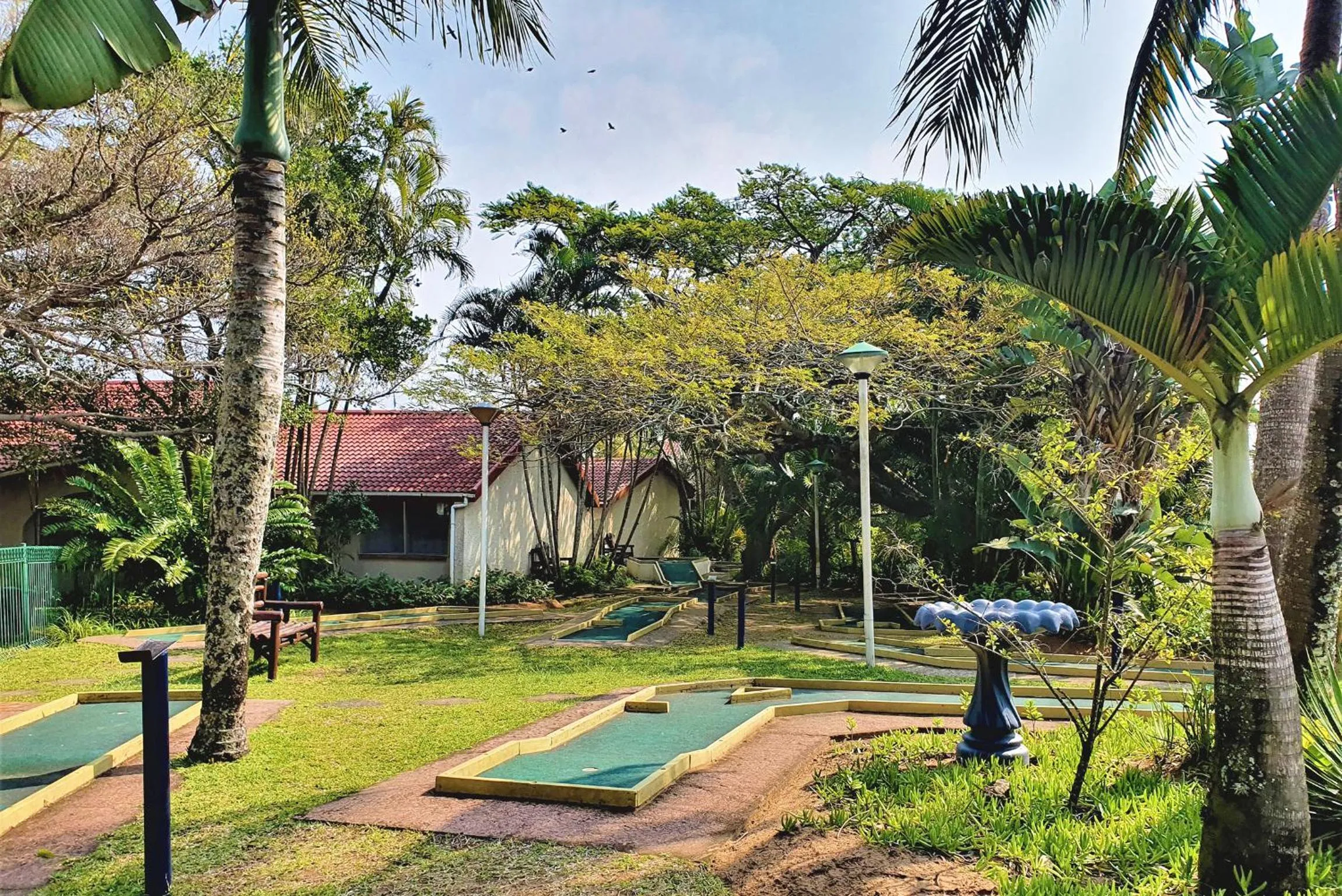 Minigolf in First Group La Rochelle