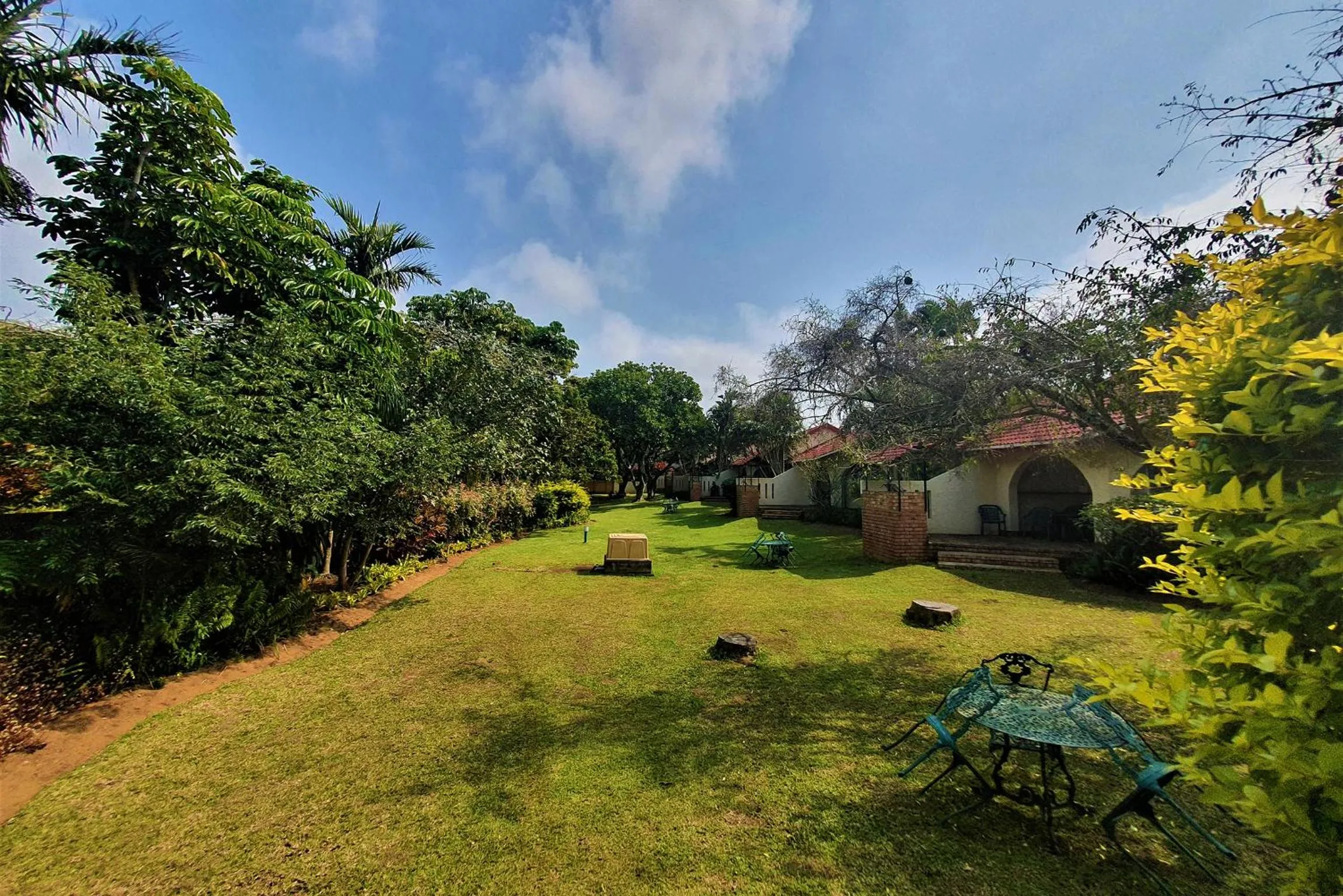 Garden in First Group La Rochelle