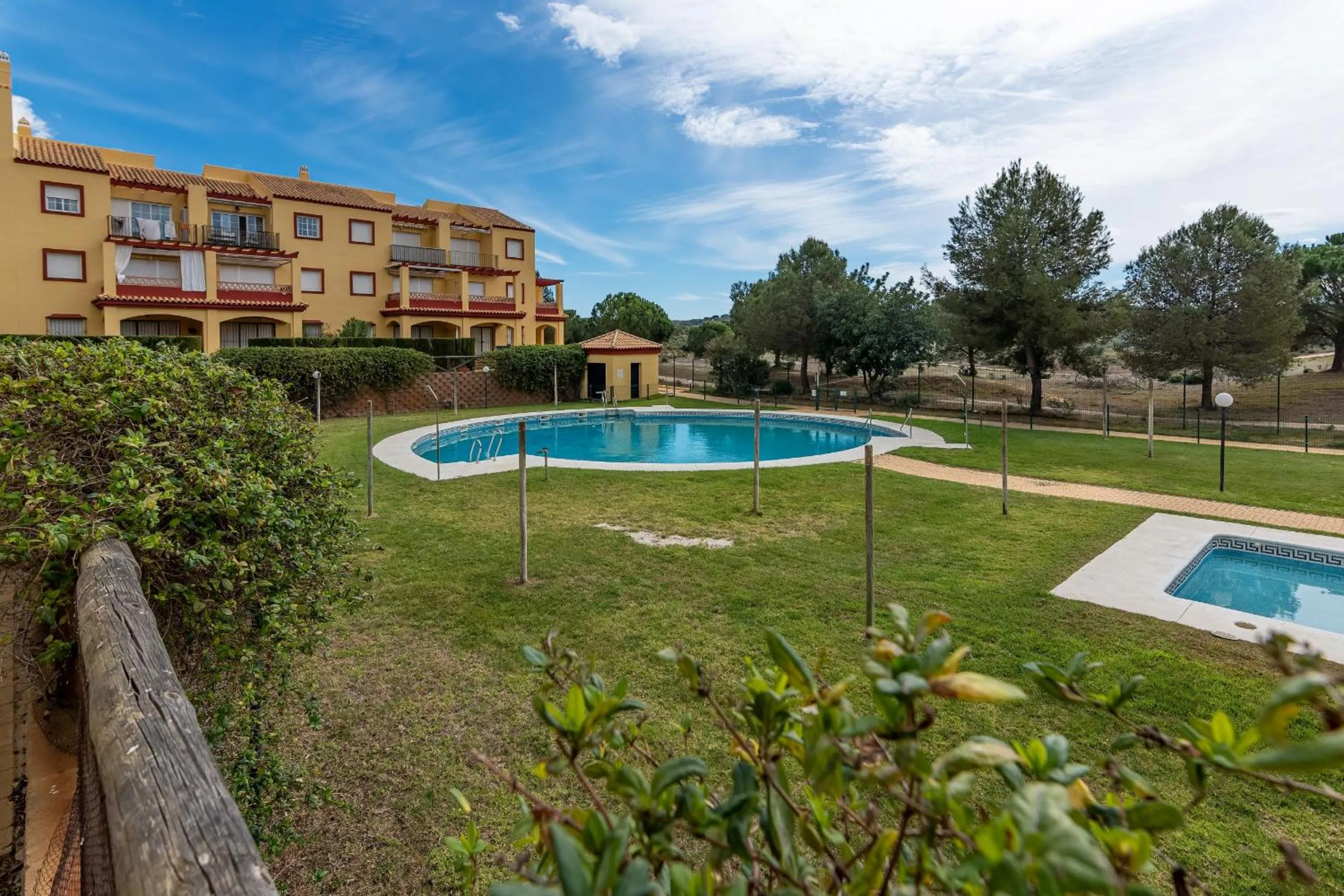 Swimming pool in Albatros Golf I by Ĥ