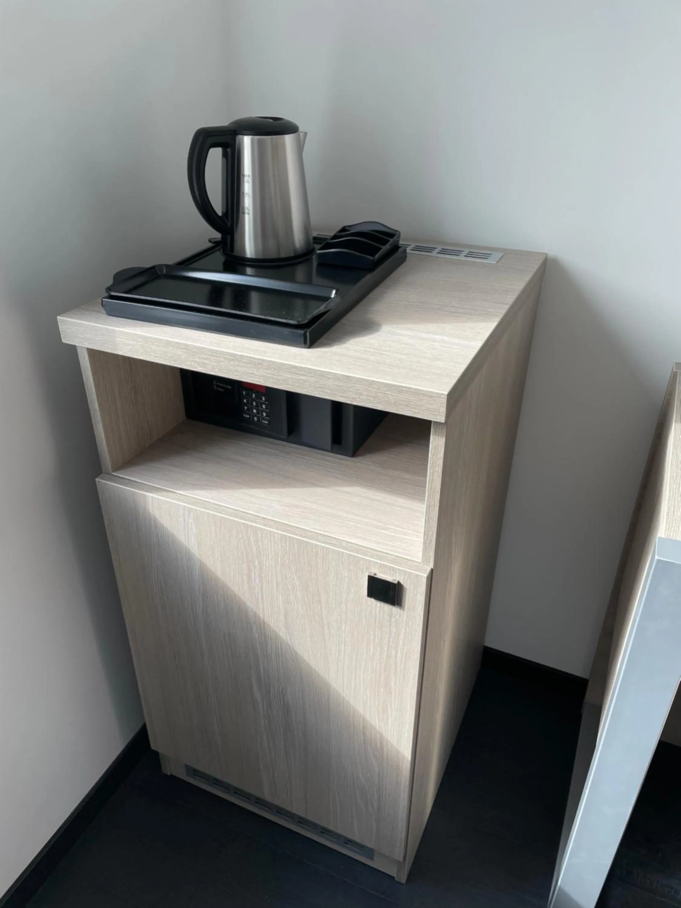 Seating area, Kitchen/Kitchenette in Hôtel & Spa du Tremplin