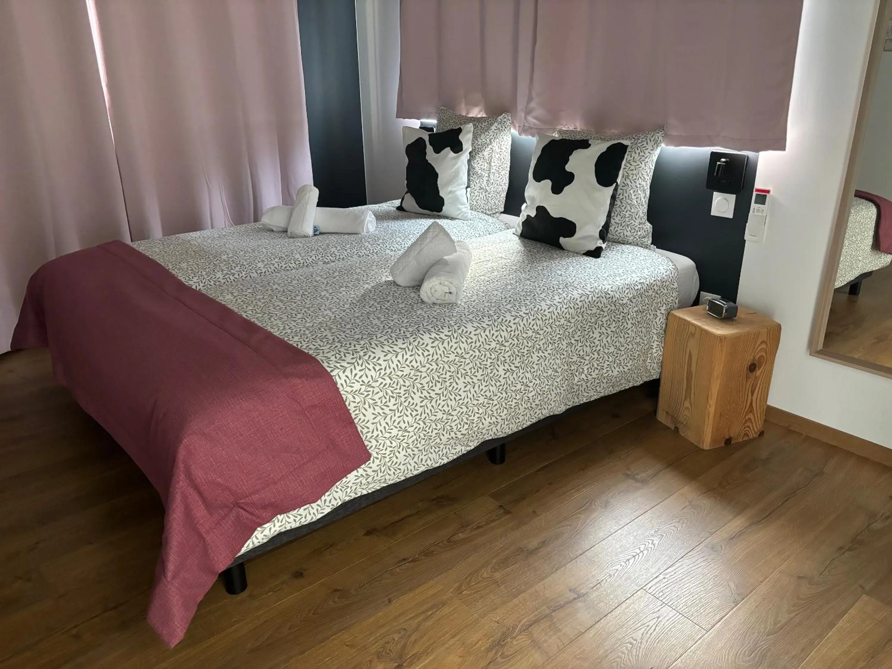 Bedroom in Hôtel & Spa du Tremplin