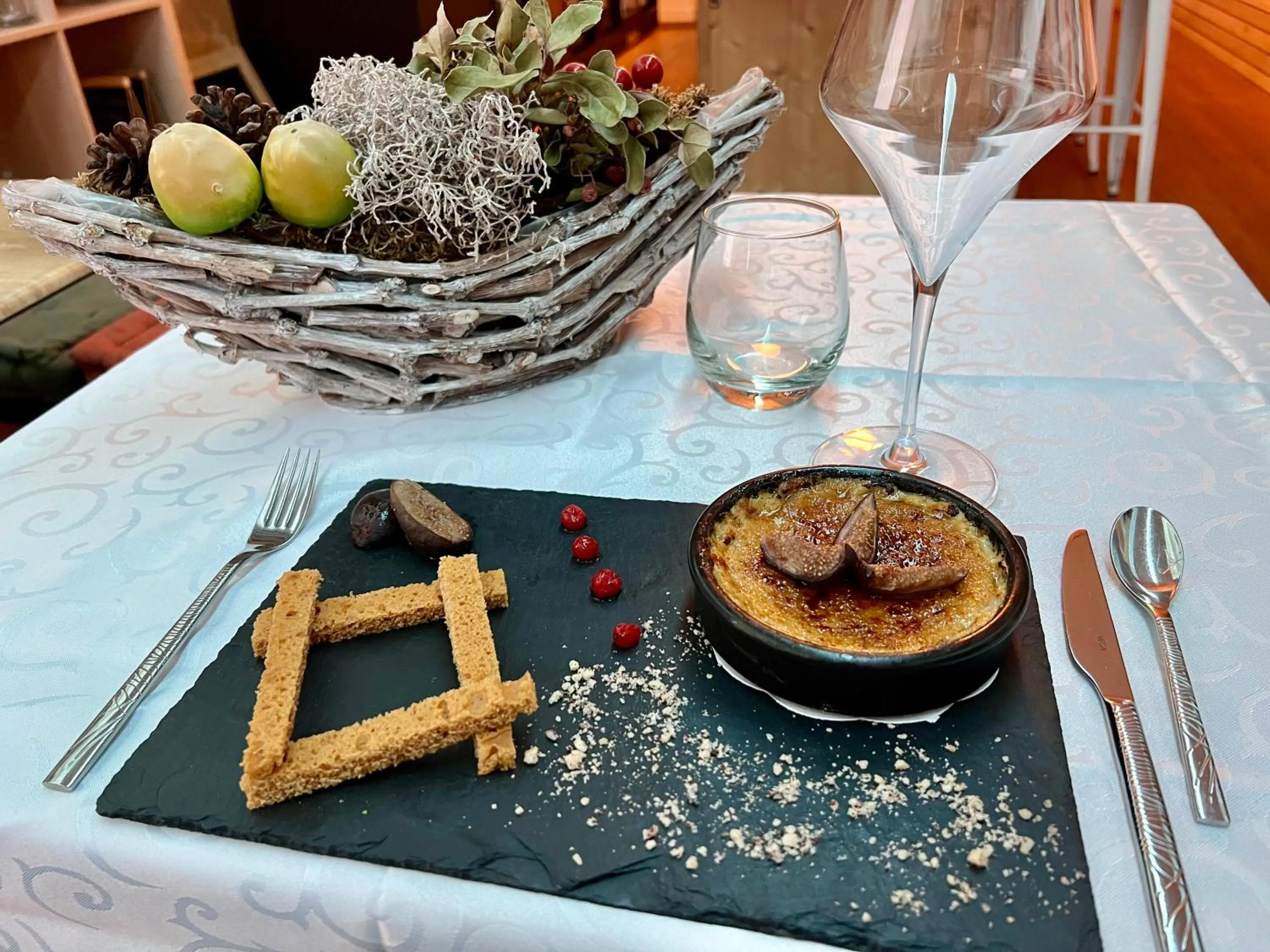 Restaurant/places to eat in Hôtel & Spa du Tremplin