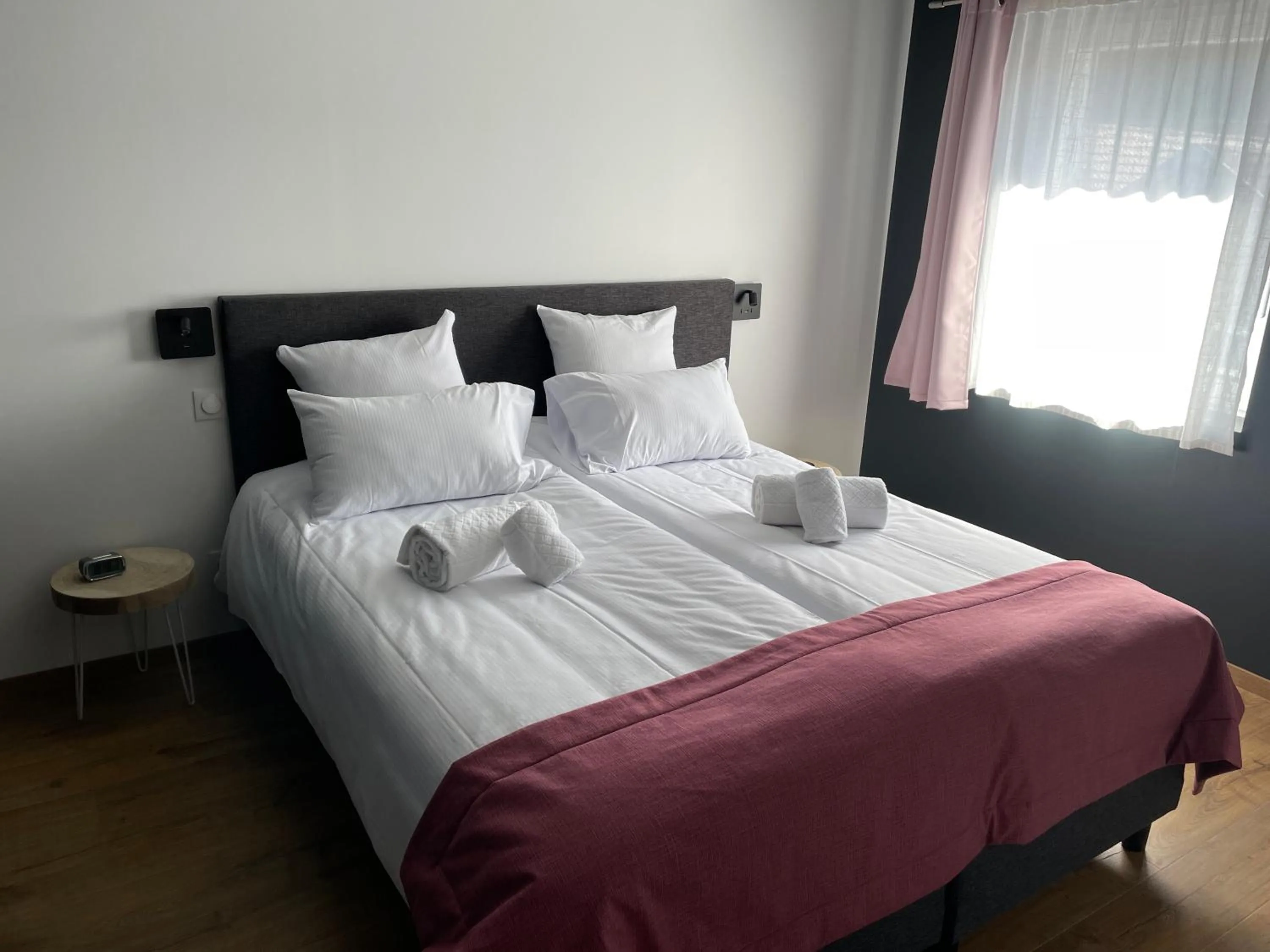 Bed in Hôtel & Spa du Tremplin