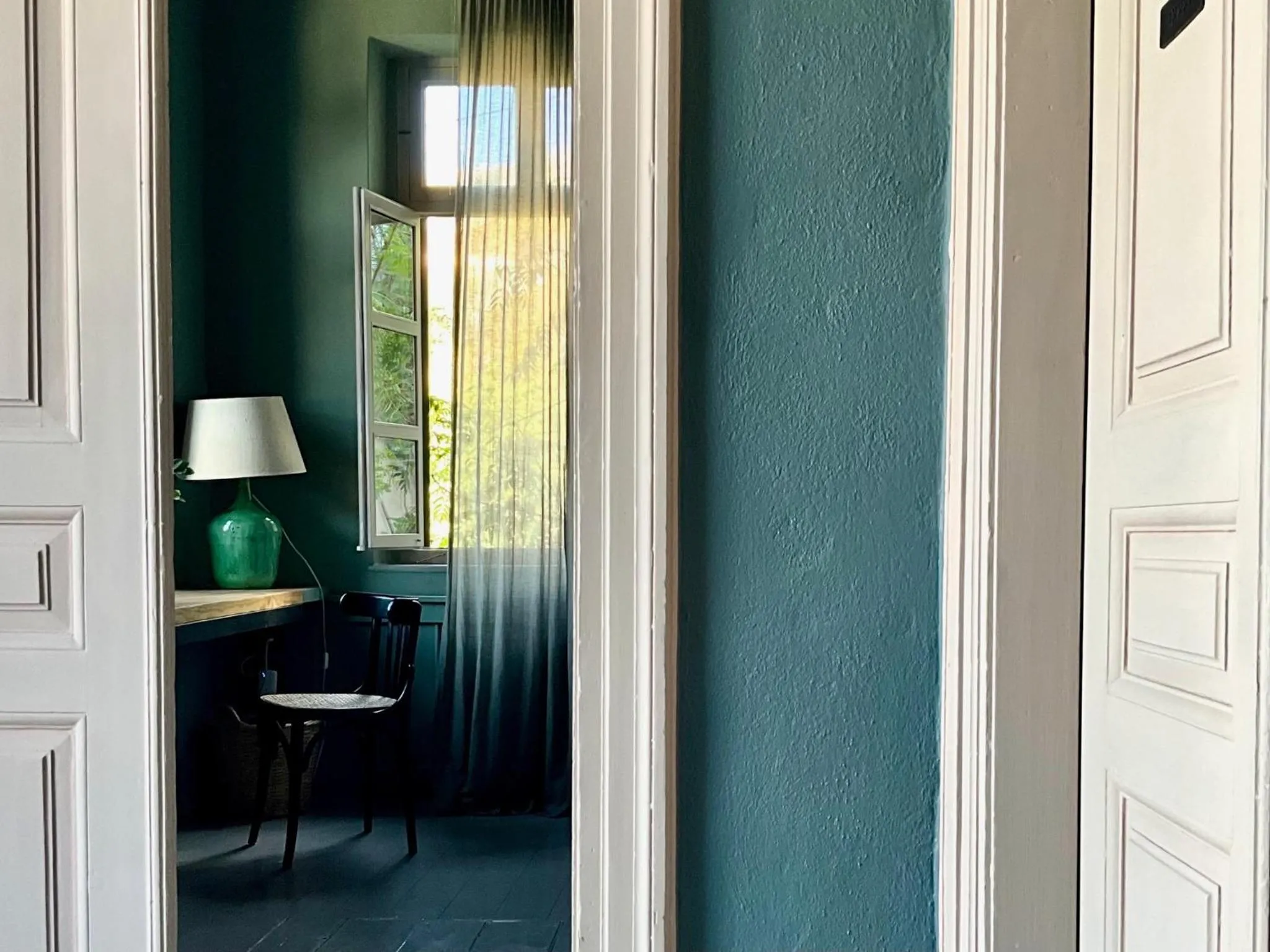 Decorative detail in 1900 Hotel