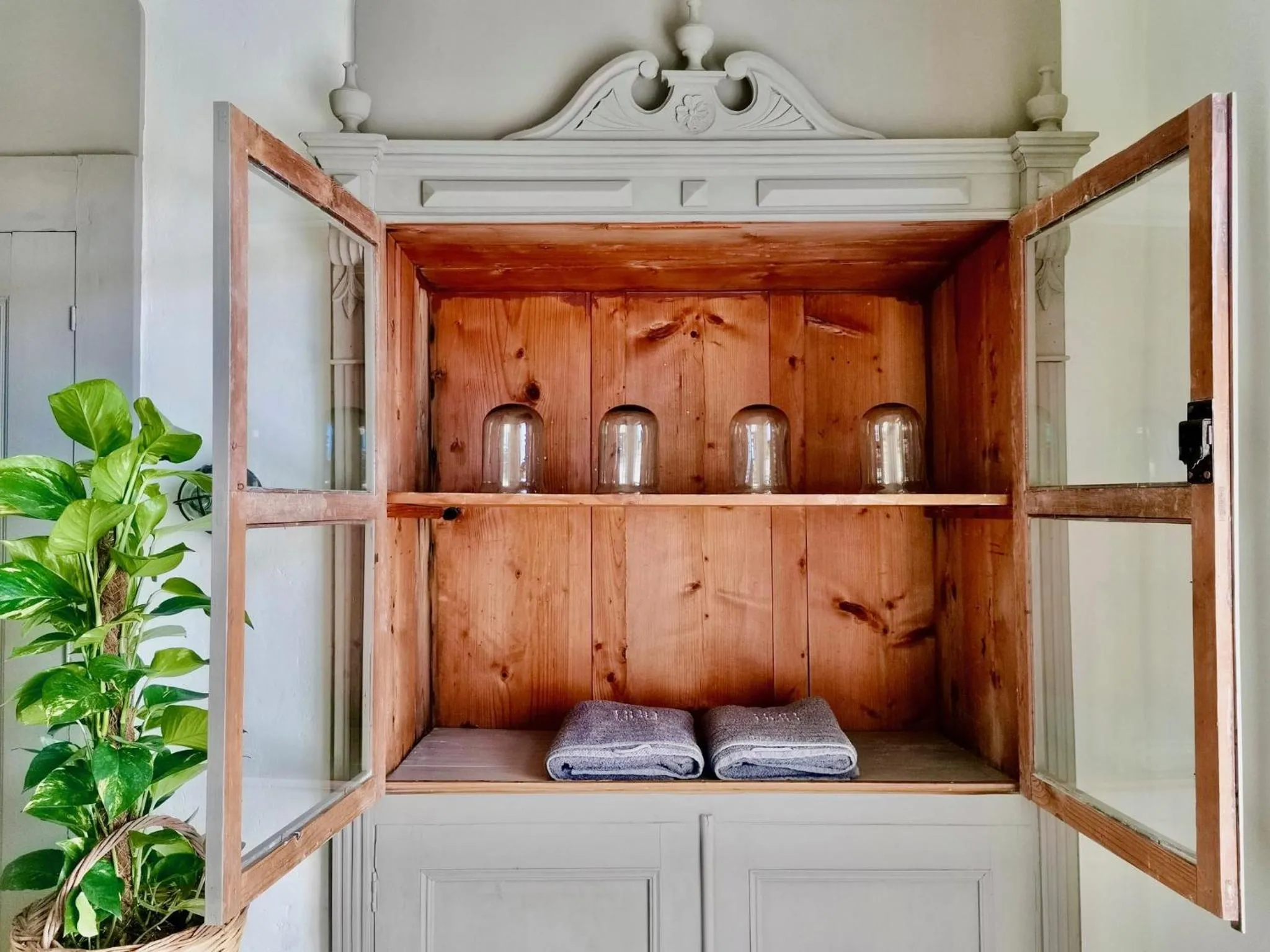 Bathroom in 1900 Hotel