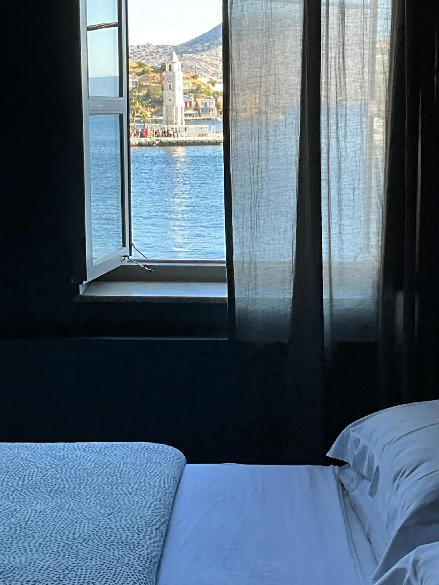 Bed in 1900 Hotel