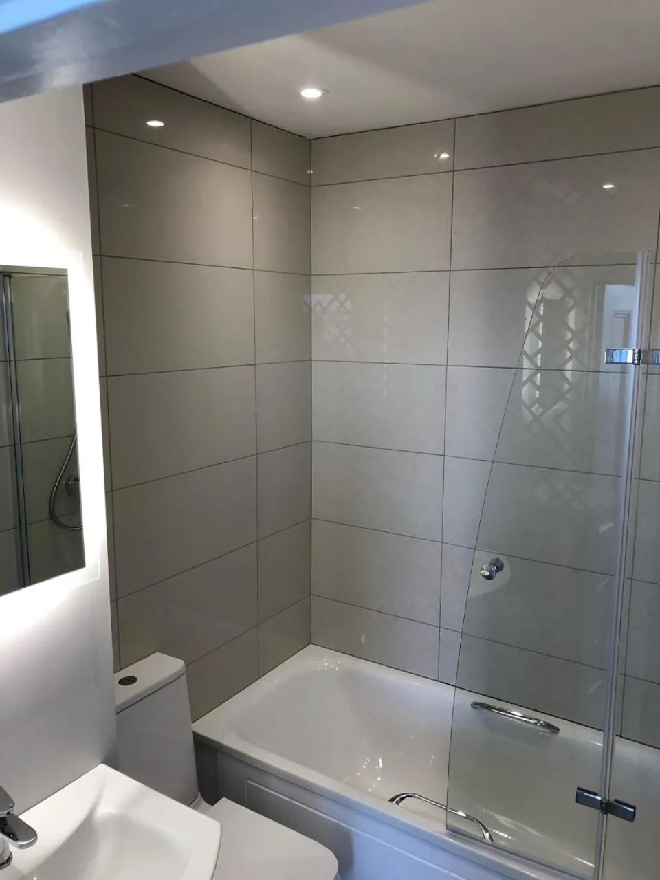 Bathroom in The Halcyon